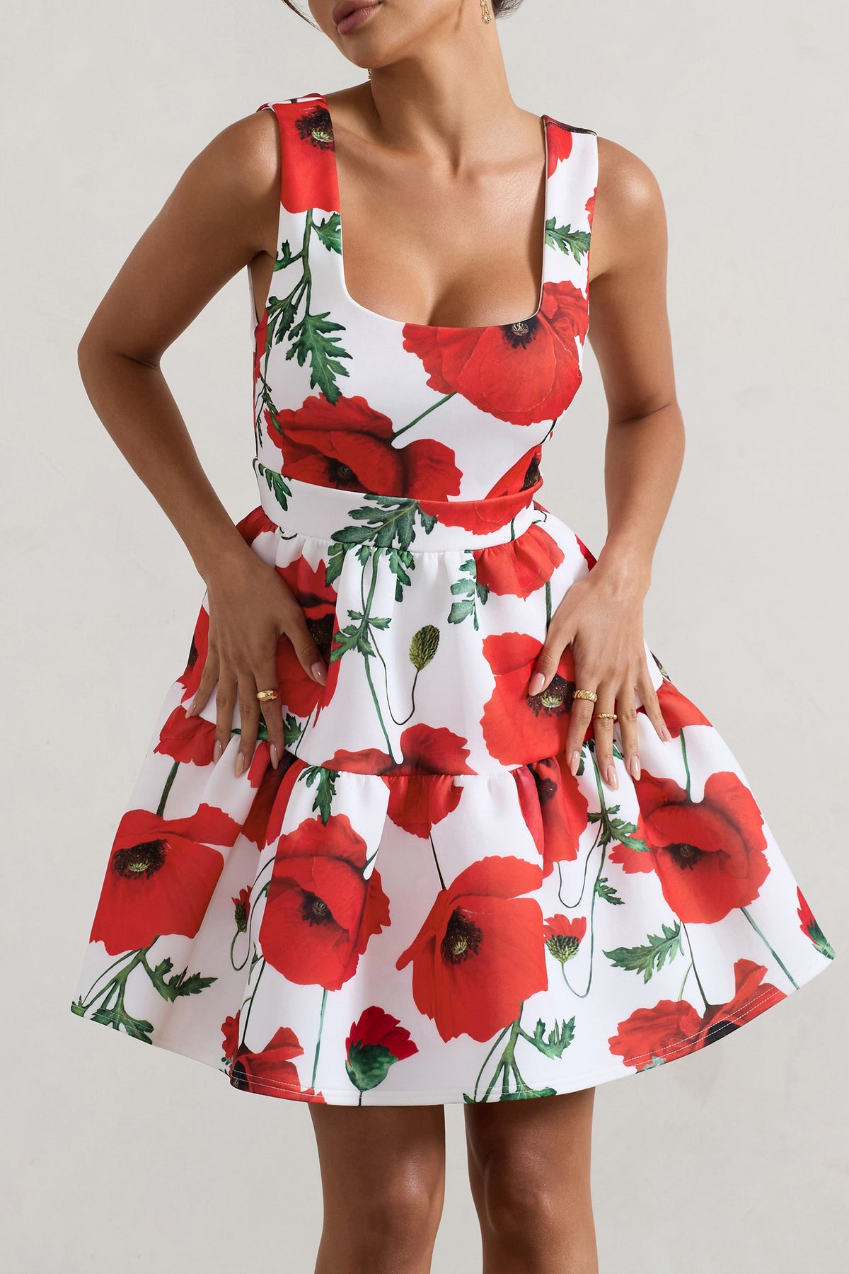Alia | Poppy Print Scoop-Neck Tiered Volume Hem Mini Dress - UK 6 Poppy Print Alia | Poppy Print Scoop-Neck Tiered Volume Hem Mini Dress - UK 6 Poppy Print
