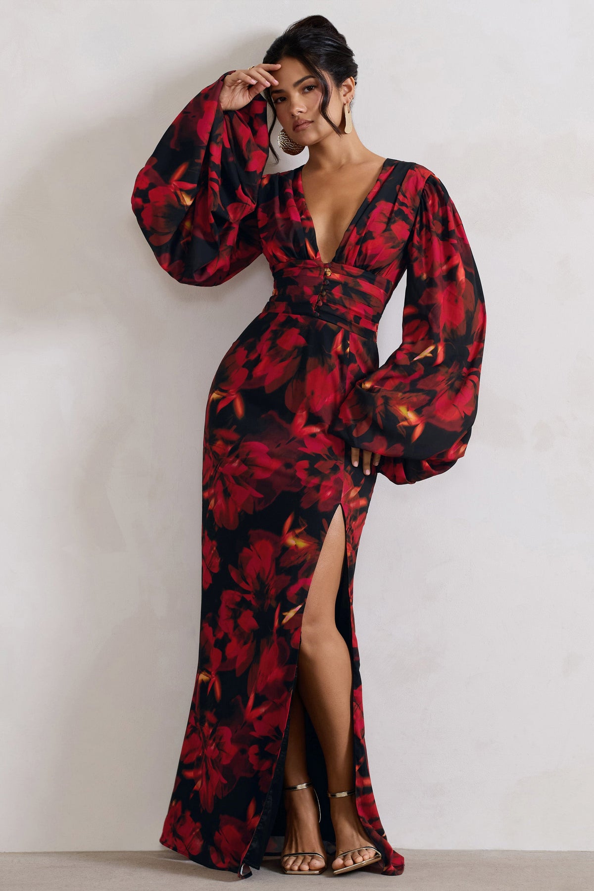 Casarile Red Floral Print V-Neck Balloon Sleeve Maxi Dress Club L London - USA Casarile Red Floral Print V-Neck Balloon Sleeve Maxi Dress Club L London - USA