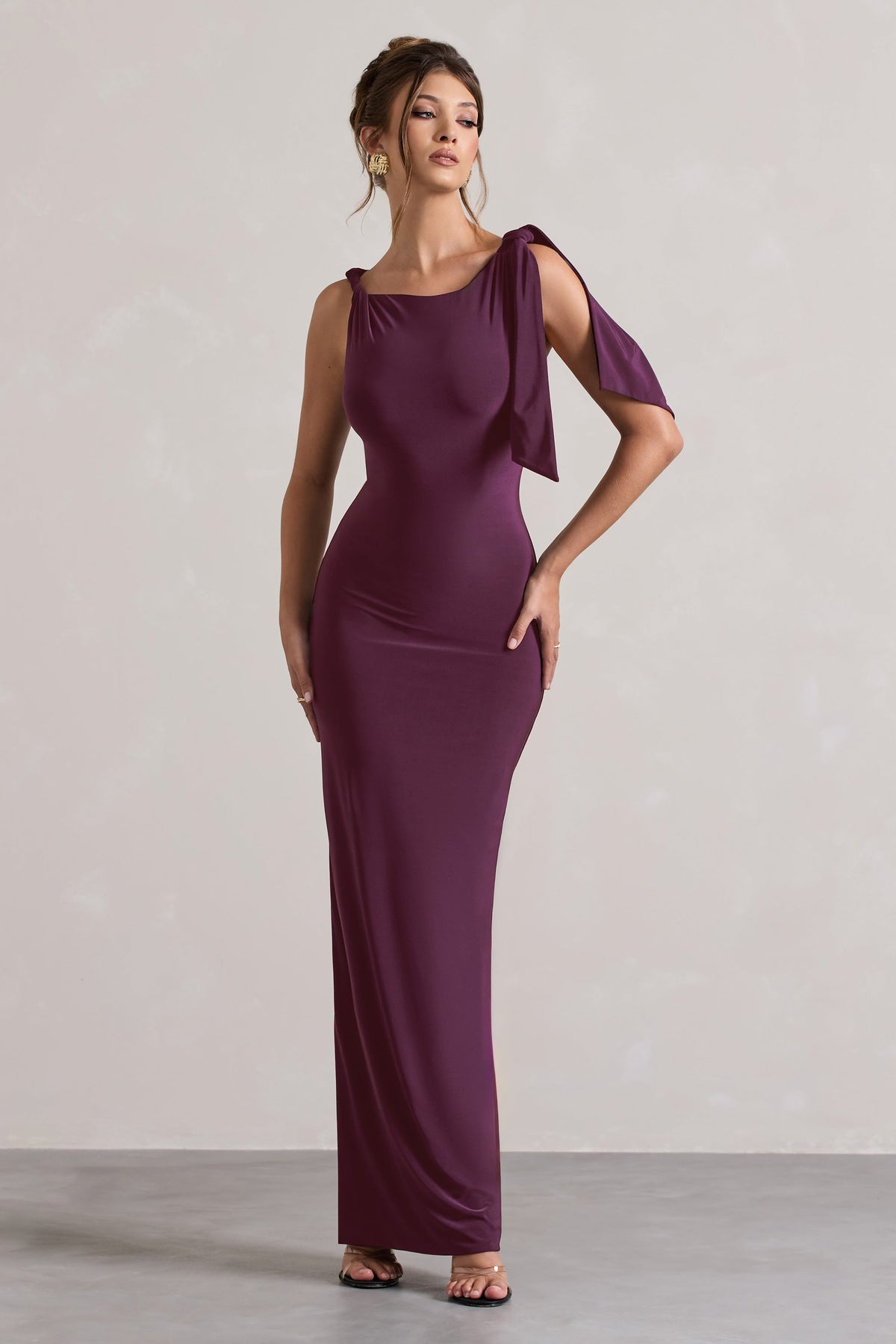 Kacey Plum Twisted Knot Maxi Dress Club L London - USA Kacey Plum Twisted Knot Maxi Dress Club L London - USA