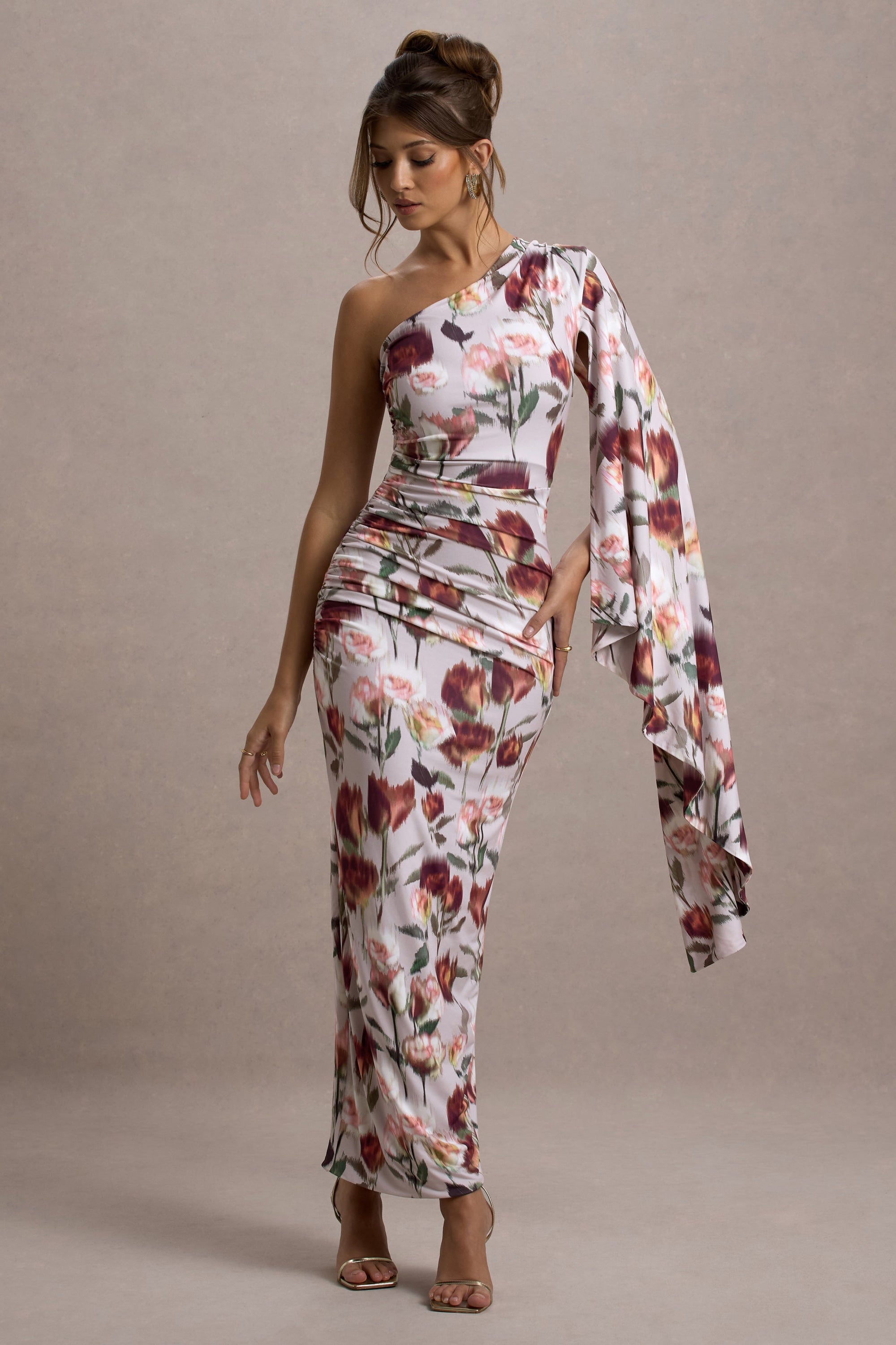 WB_CC_HR_CL135166273-Clementina-CreamFloralPrintAsymmetricCapeSleeveMaxiDress2