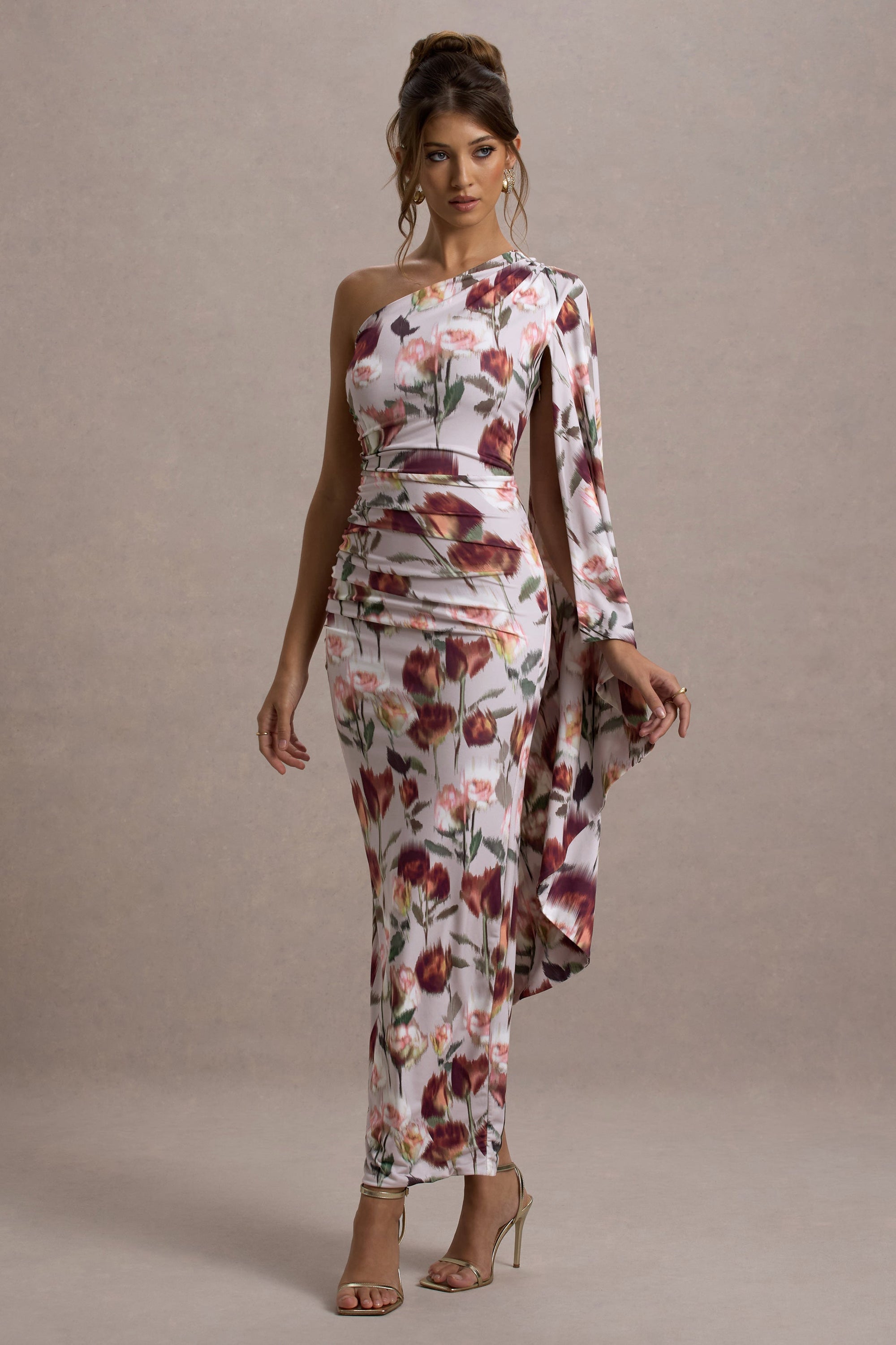 WB_CC_HR_CL135166273-Clementina-CreamFloralPrintAsymmetricCapeSleeveMaxiDress6