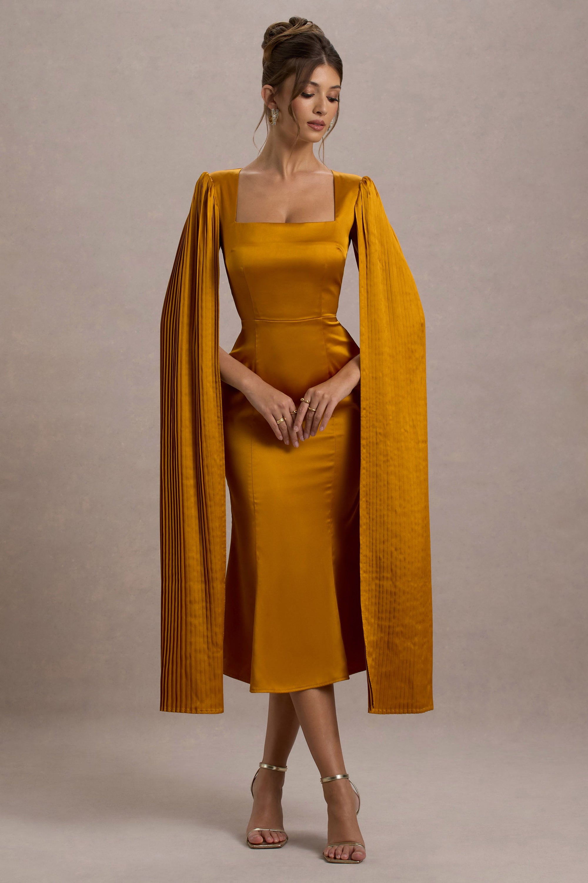 WB_CC_HR_CL135252041-Nalda-MustardSquare-NeckMidiDressWithCapeSleeves4