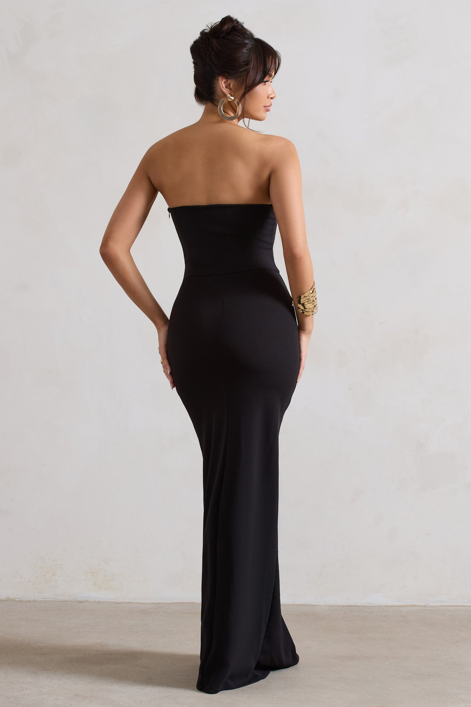 Belle of The Ball | Black Bandeau Maxi Dress With Split Hem – Club L London