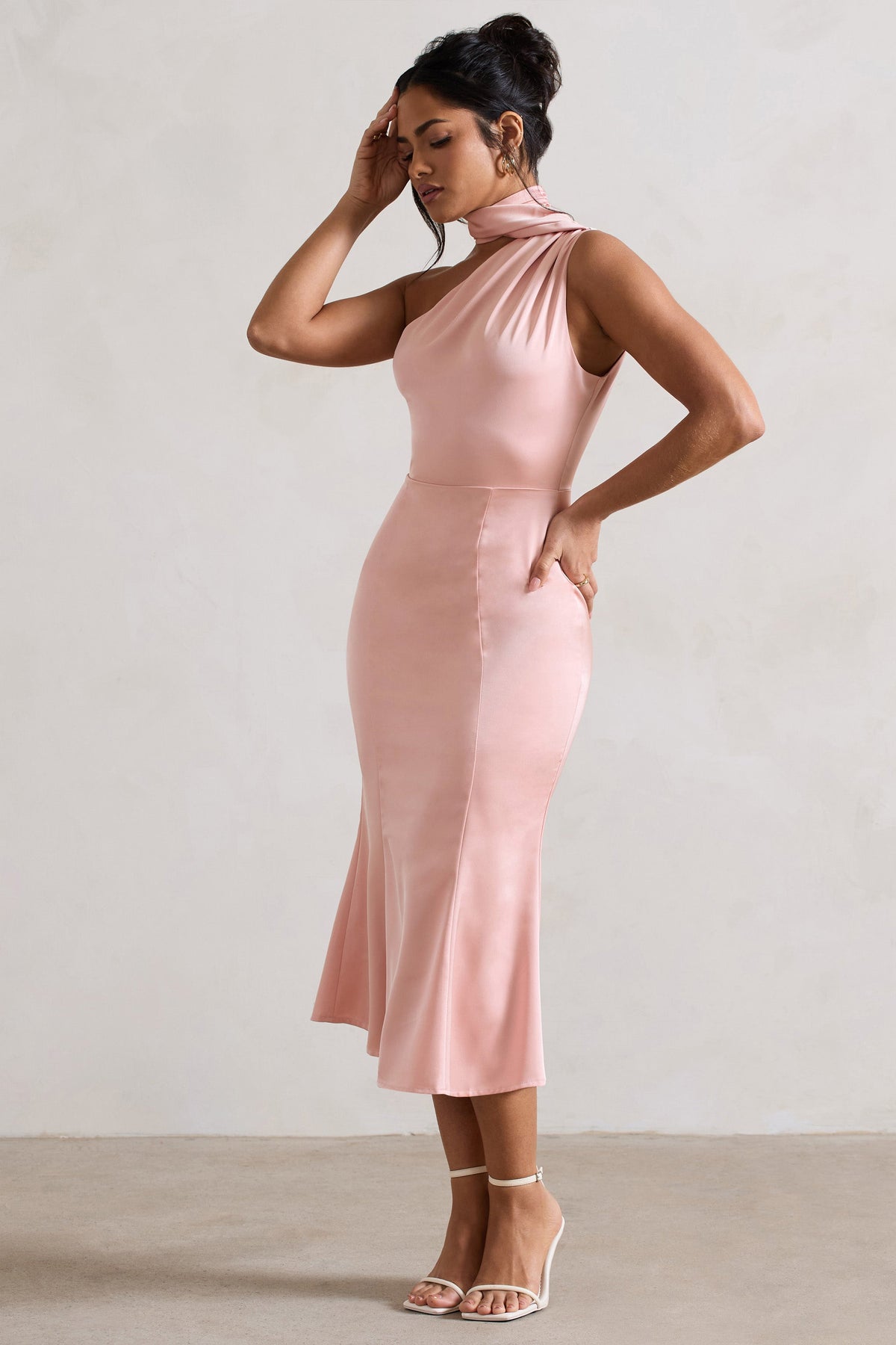 WB_CL128878081-GoldenGirlBlushPinkSatinAsymmetricHigh-NeckFlaredMidiDress4_01