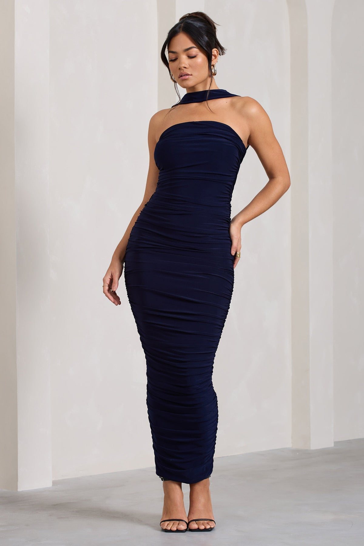 Cayenne Navy Ruched Bandeau Maxi Dress With Halter Collar – Club L