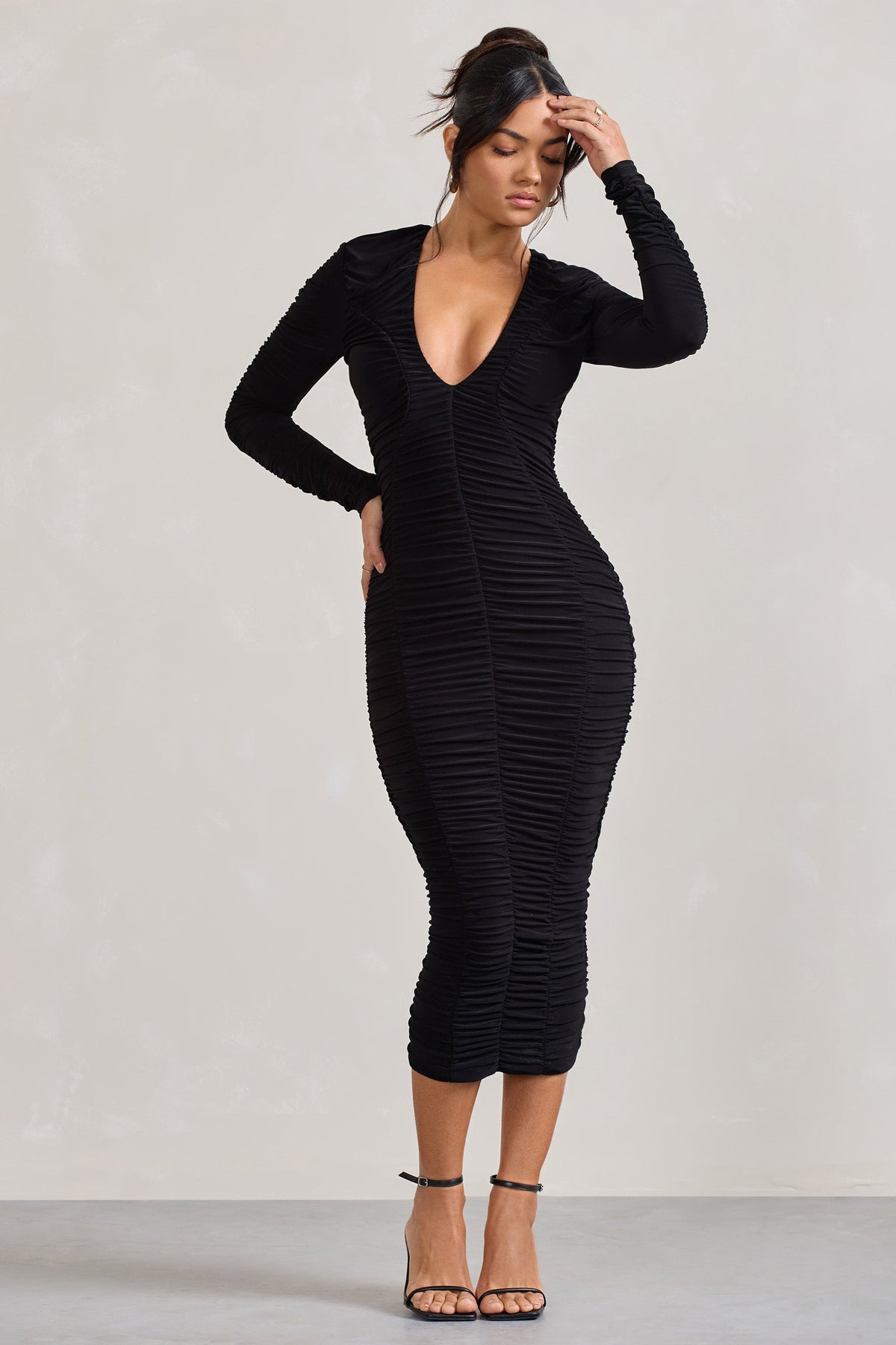 Elisabeth | Black V-Neck Long-Sleeved Midi Dress