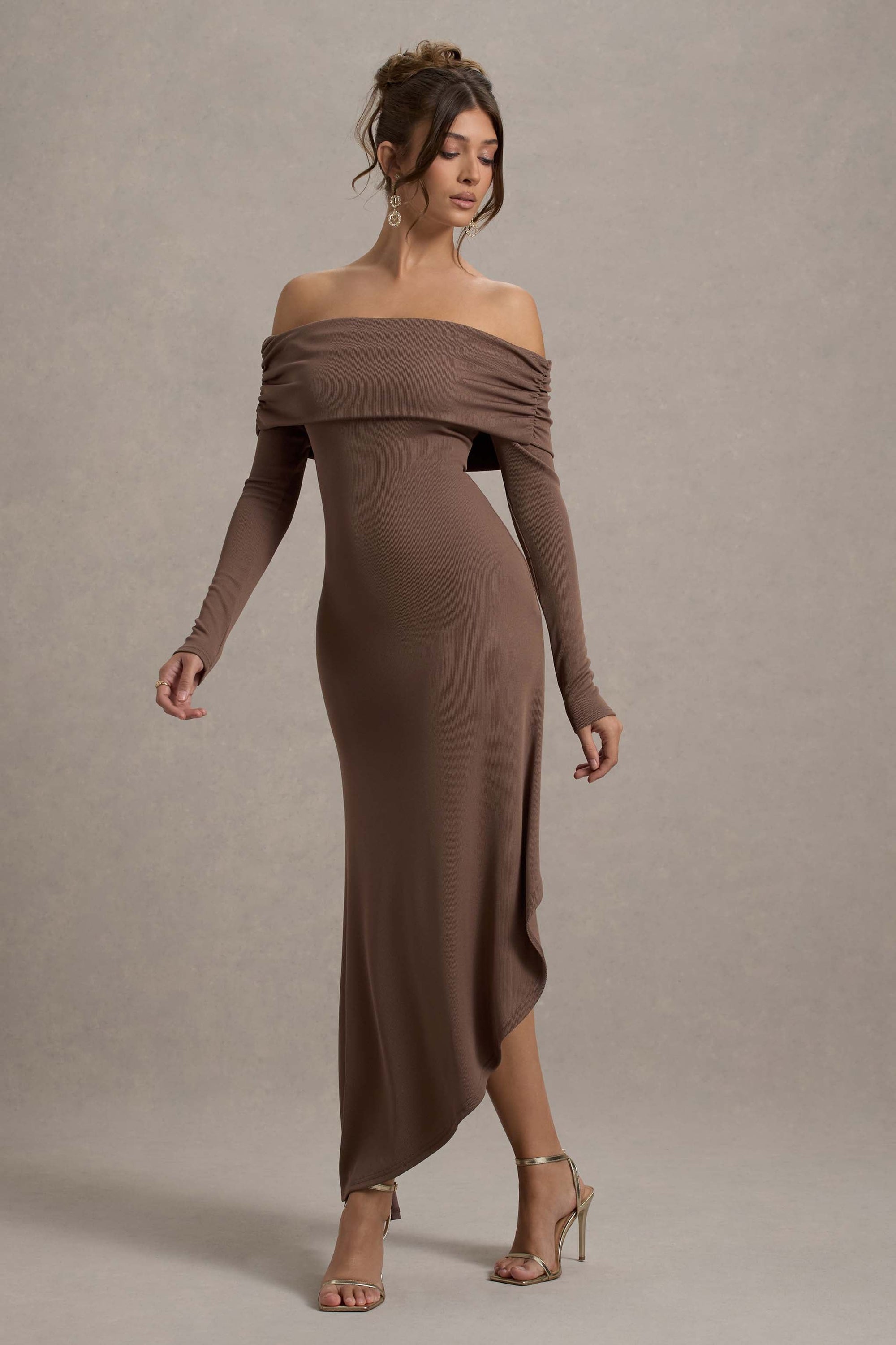 WB_CL131041038-RominaMochaRibKnitBardotMaxiDressWithAsymmetricHem7
