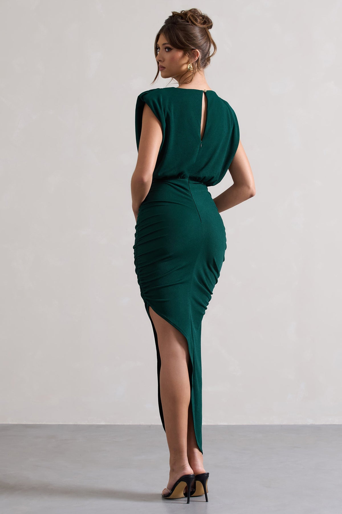 Green sleeveless dress with asymmetric hem