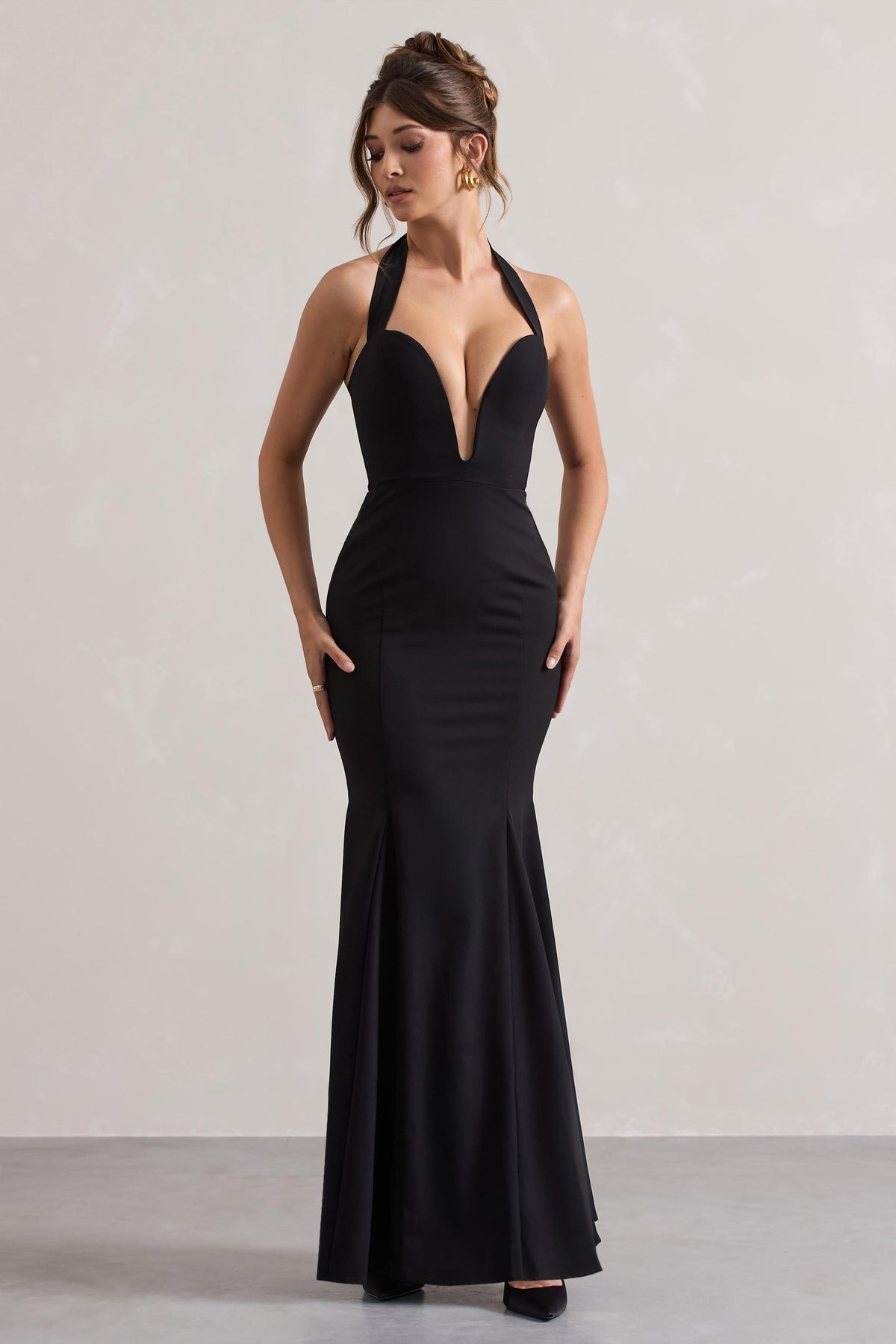 Plaza Black Plunge Halter-Neck Fishtail Maxi Dress Club L London - USA Plaza Black Plunge Halter-Neck Fishtail Maxi Dress Club L London - USA