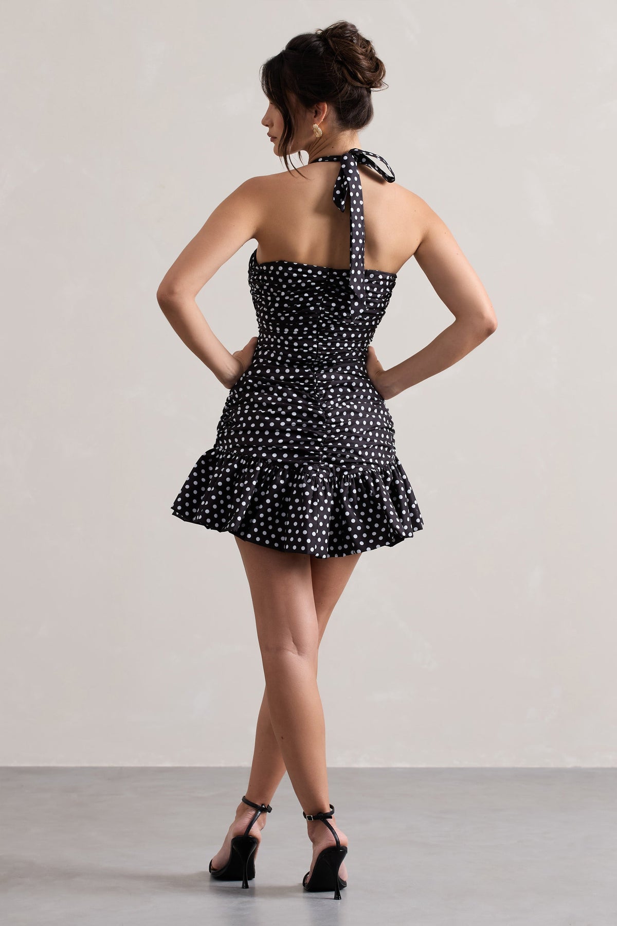 ワンピース YOUHEE FLOWER CORSAGE MINI DRESS CHARCOAL Corsage Halter Mini Dress– ASTR the Label