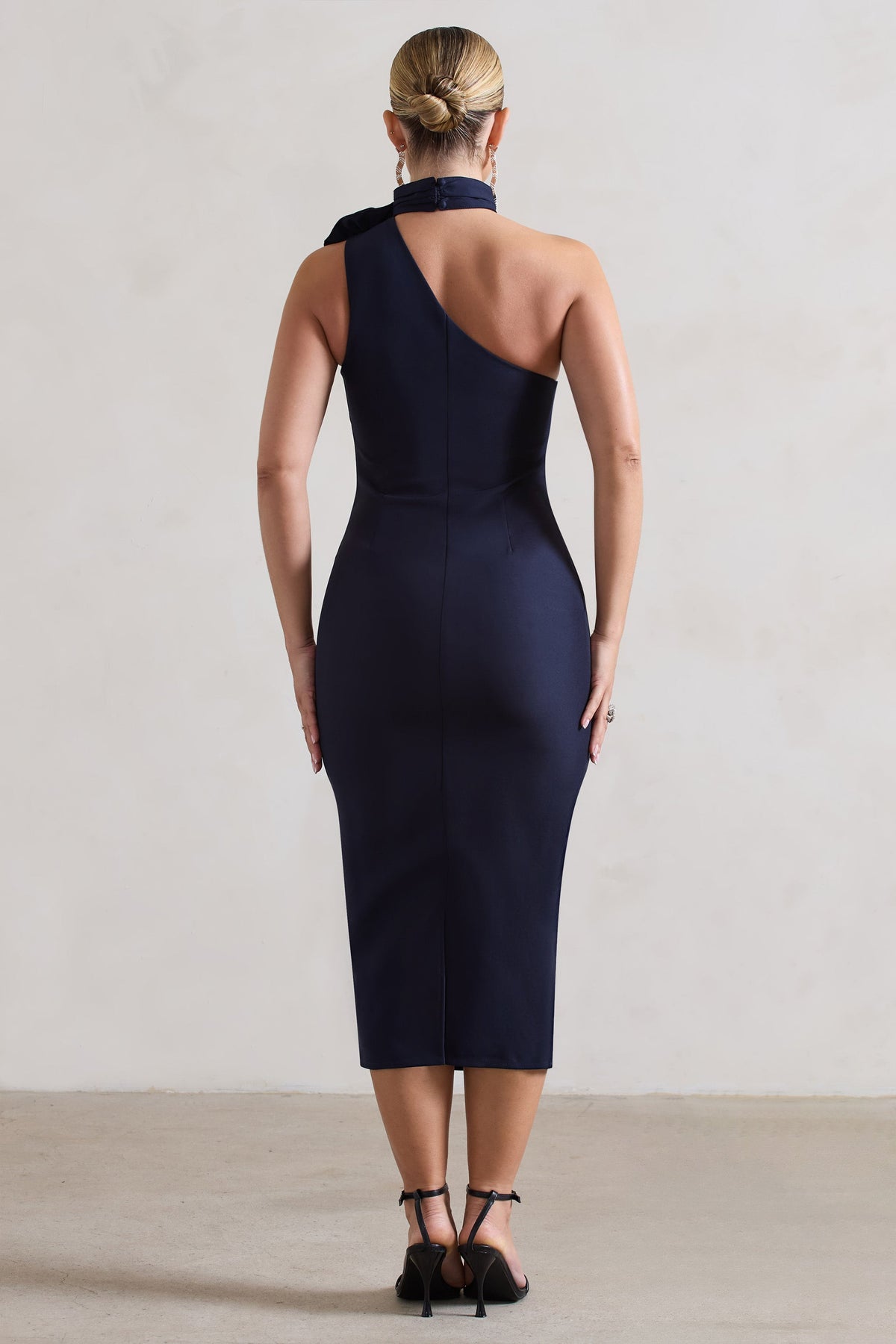 The Soiree Navy Bodycon Midi Dress With Ruffled Choker – Club L London - USA