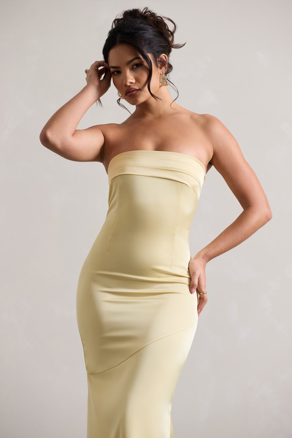 WB_CL134015176-ColadaLemonSatinPleatedBandeauMaxiDress9