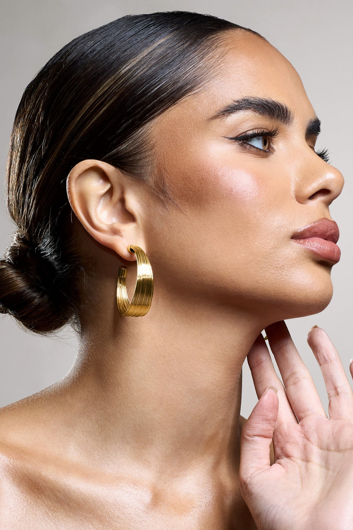 WB_CL134520007-StoriGoldLayeredHoopEarrings2