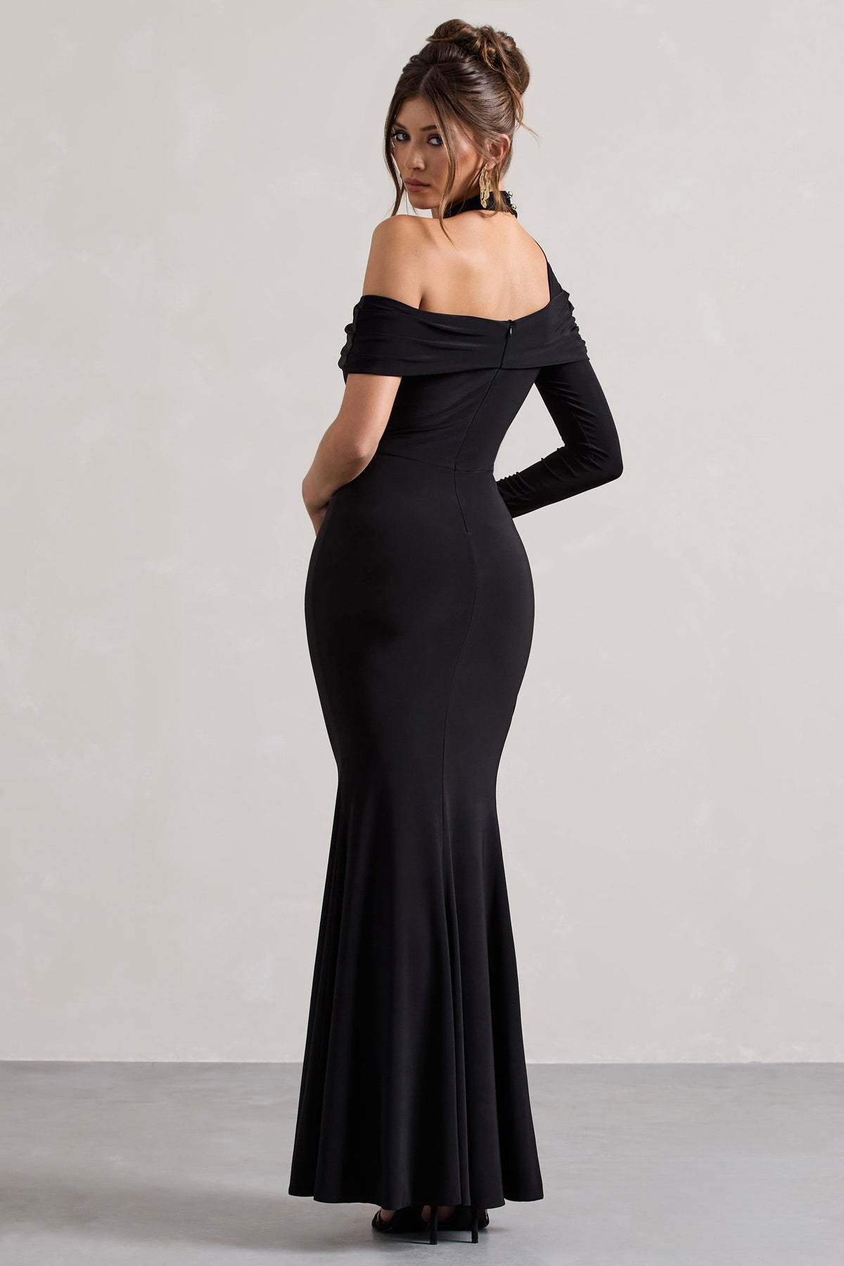 Tyla Black Asymmetric High-Neck Split Maxi Dress Club L London - USA Tyla Black Asymmetric High-Neck Split Maxi Dress Club L London - USA