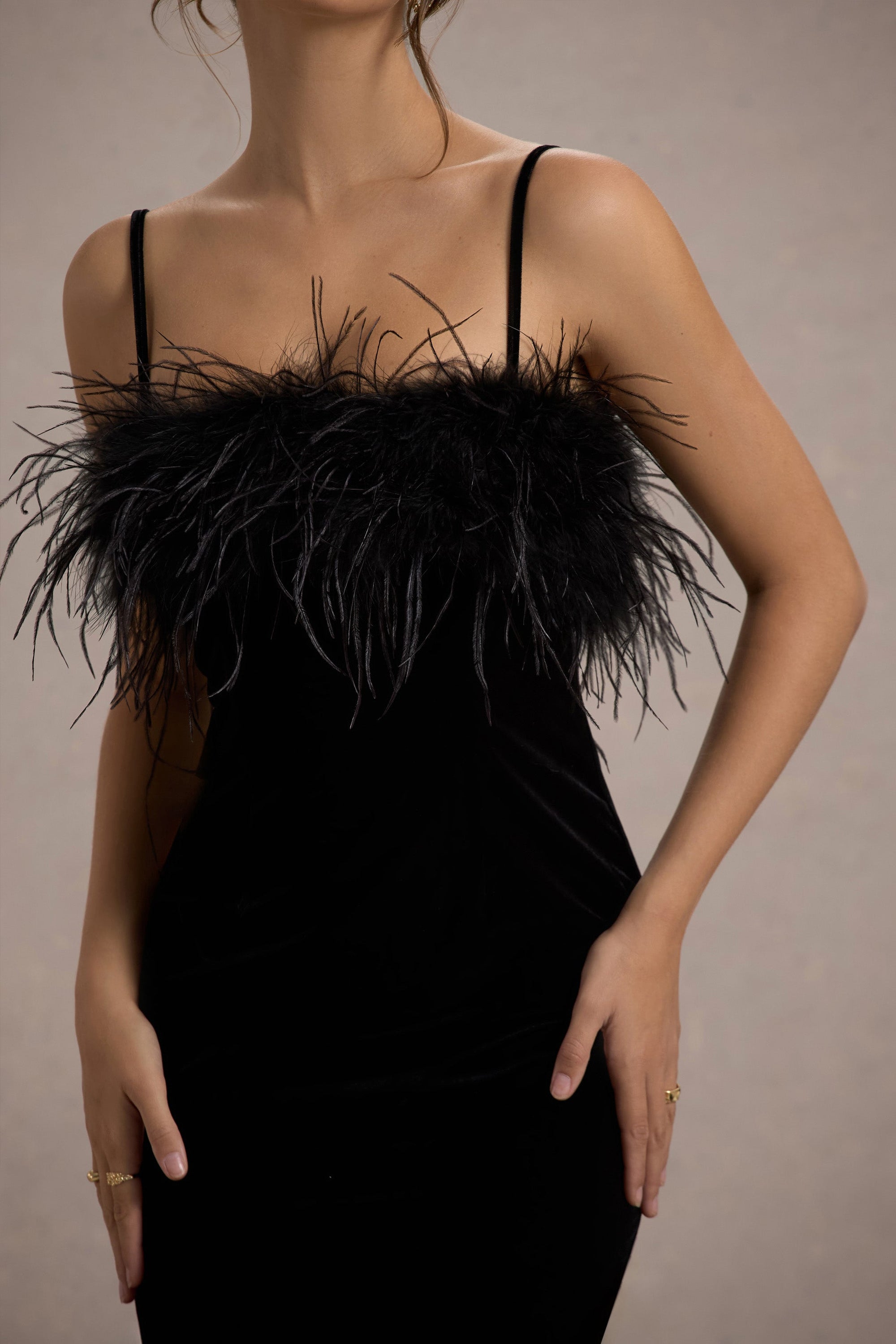 WB_CL135127002-KalenaBlackVelvetFeatherTrimMidiDress9