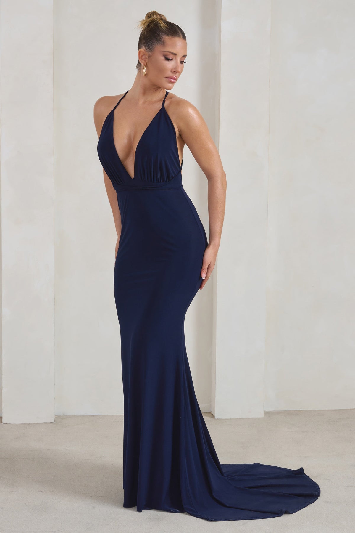 Starlet Navy Plunge Maxi Dress With Multiway Straps – Club L
