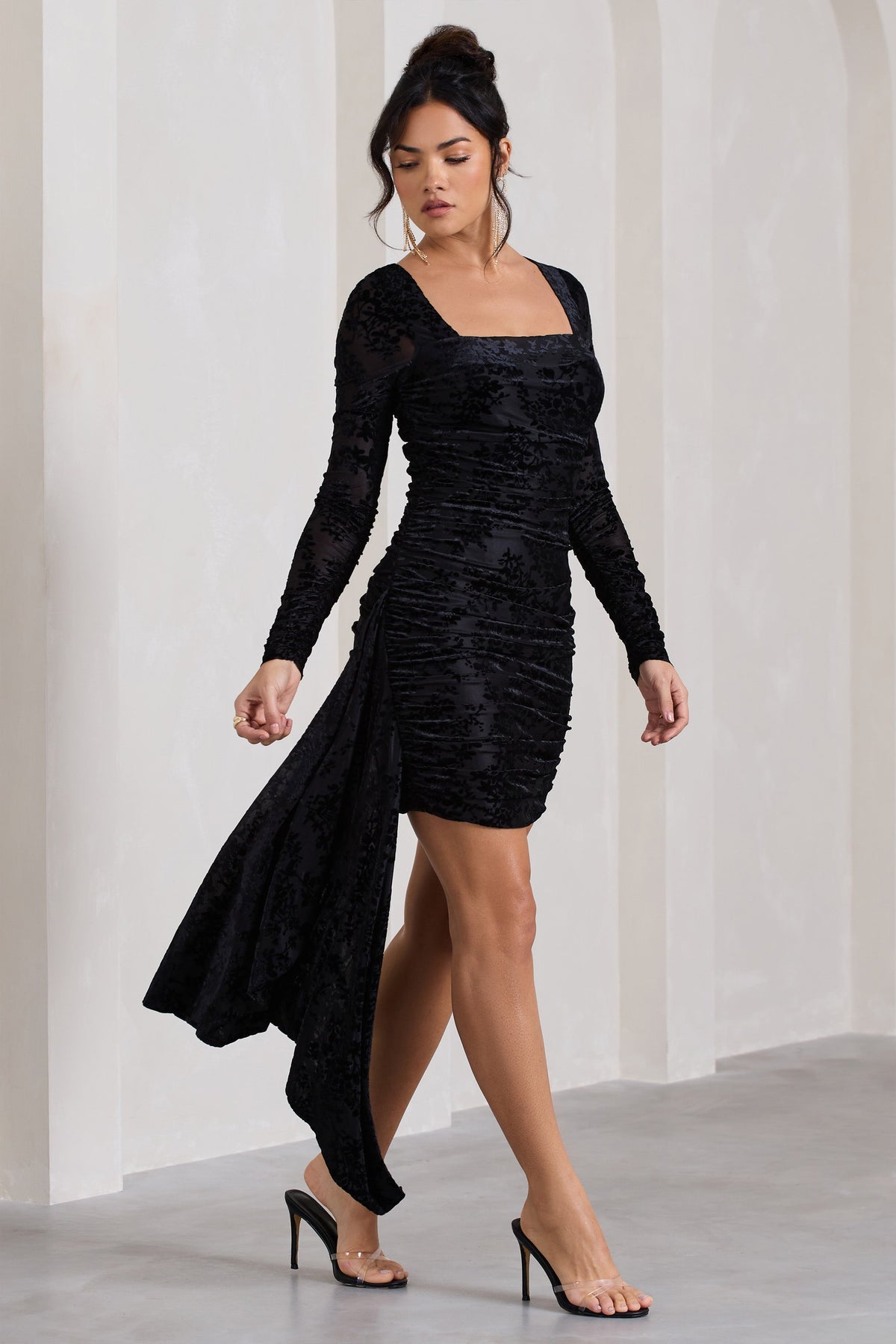 Crimson Cut | Black Velvet Floral Long-Sleeved Ruffled Bodycon Mini Dress US 2 / MULTI Crimson Cut | Black Velvet Floral Long-Sleeved Ruffled Bodycon Mini Dress US 2 / MULTI