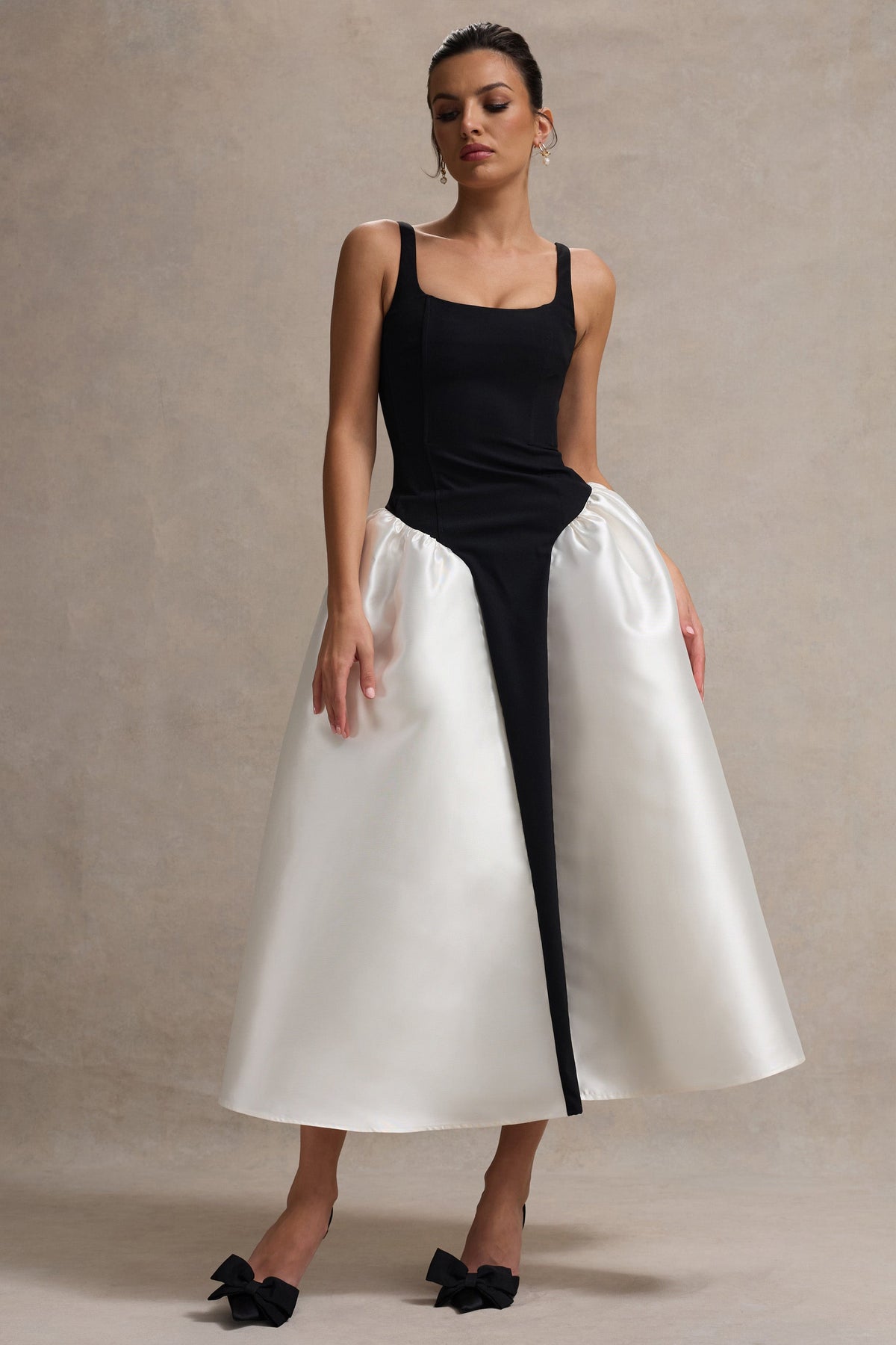 Christie Black and Cream Scoop-Neck Midi Dress With Volume Skirt Club L London - USA Christie Black and Cream Scoop-Neck Midi Dress With Volume Skirt Club L London - USA