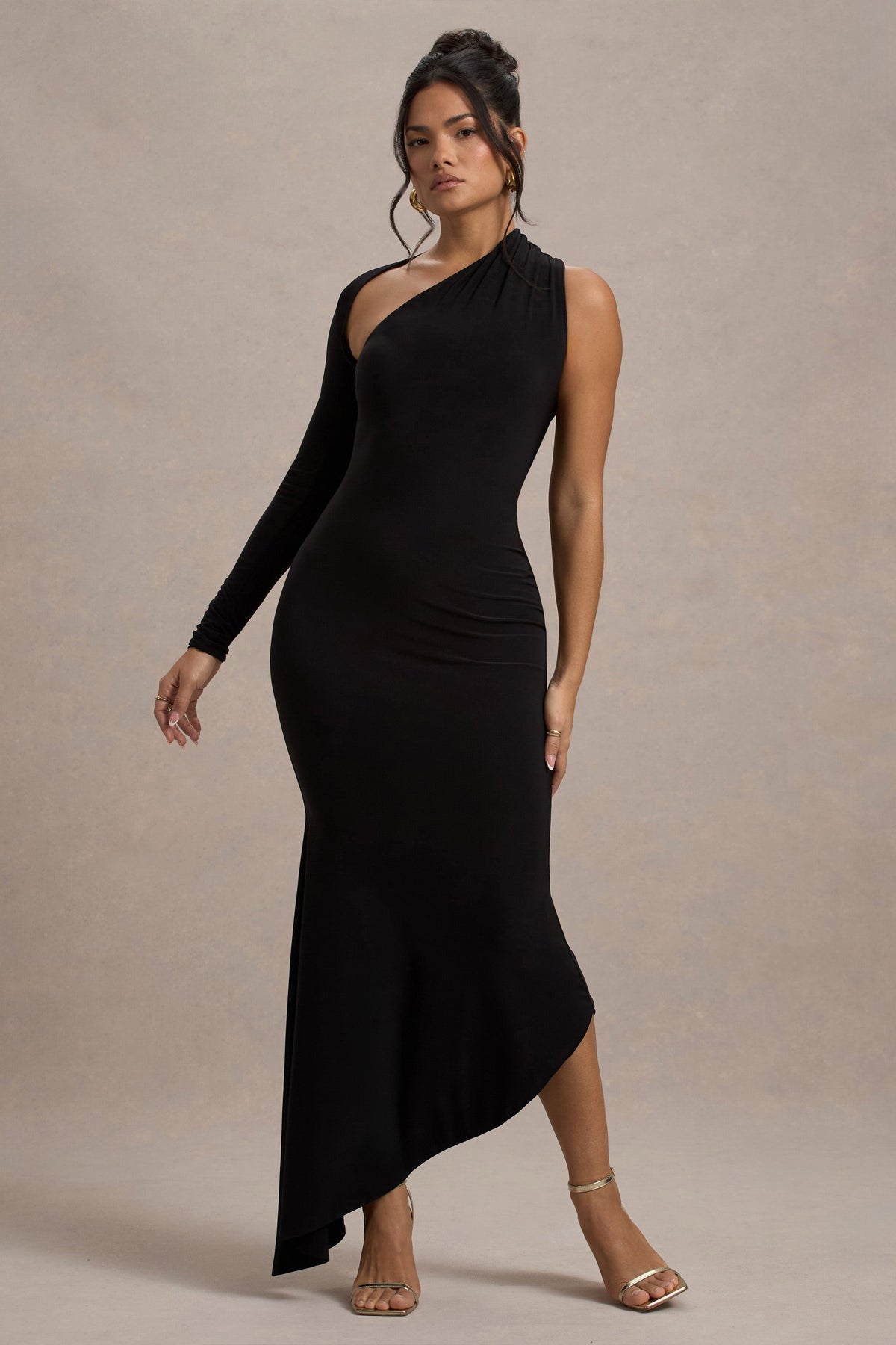 Black One Shoulder Asymmetrical Dress Black One Shoulder Asymmetric Hem Ruched Midi Dress AX Paris Black One Shoulder Asymmetrical Dress Black One Shoulder Asymmetric Hem Ruched Midi Dress AX Paris