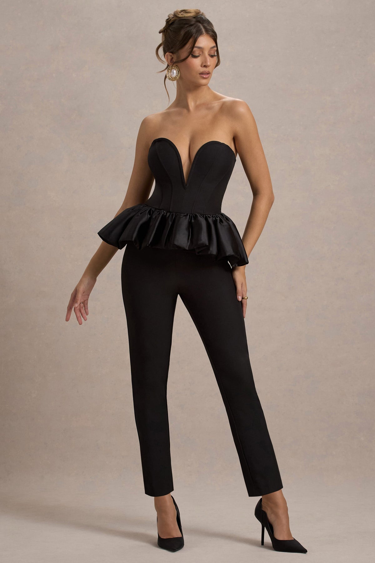 Idaho Black Sweetheart Corset Jumpsuit With Satin Peplum – Club L