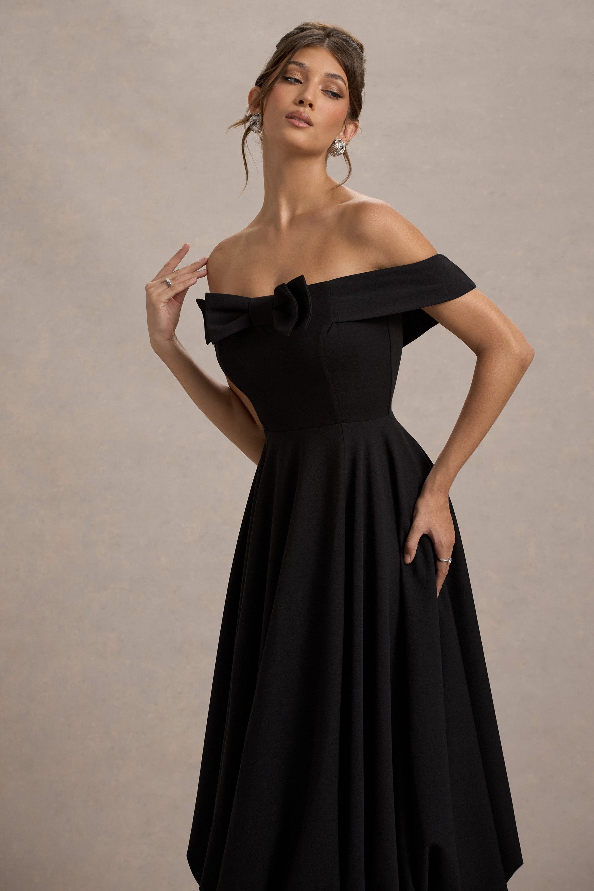 Calliopia |Vestido Midi Negro con escote  Bardot con Lazo y Falda Puffball