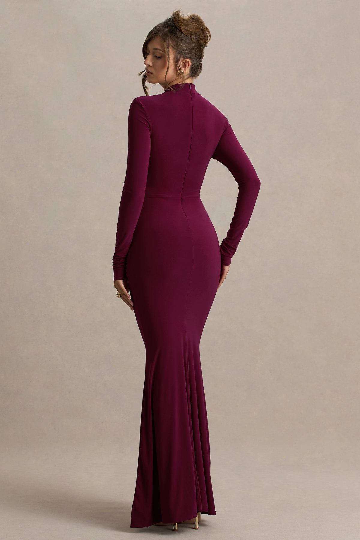 Pietra | Berry High-Neck Long Sleeve Knot Maxi Dress US 8 / Berry Pietra | Berry High-Neck Long Sleeve Knot Maxi Dress US 8 / Berry
