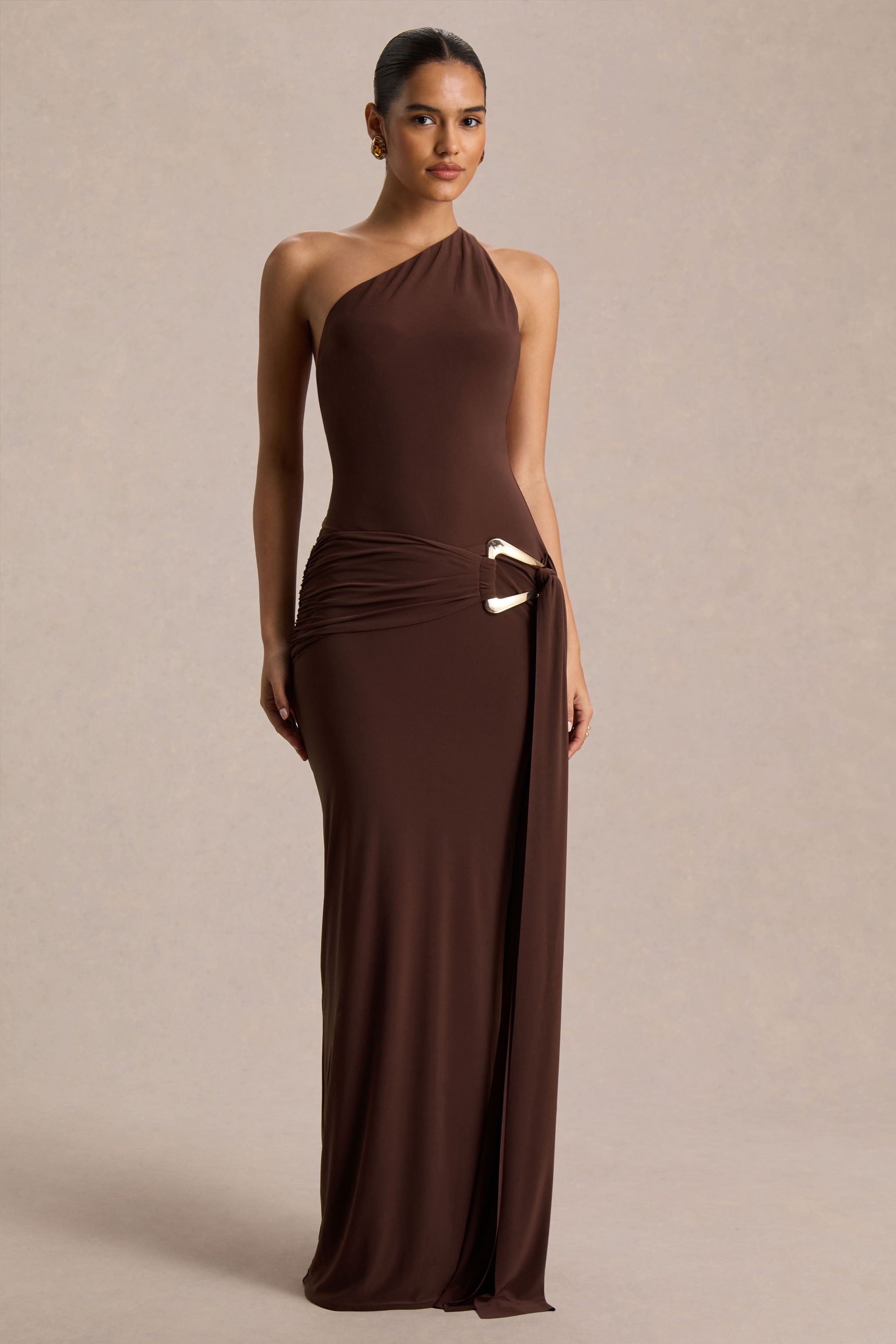 Bonnie | Brown Asymmetric-Neck Maxi Dress With Open-Back – Club L