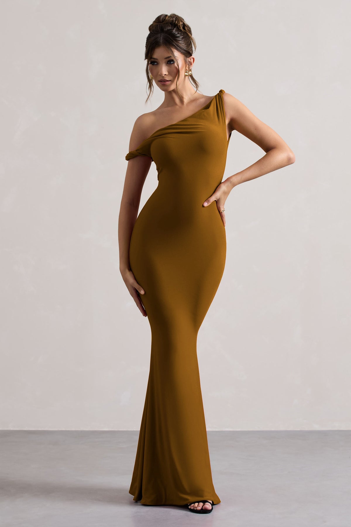 Lita Golden Brown Twisted Asymmetric Maxi Dress – Club L
