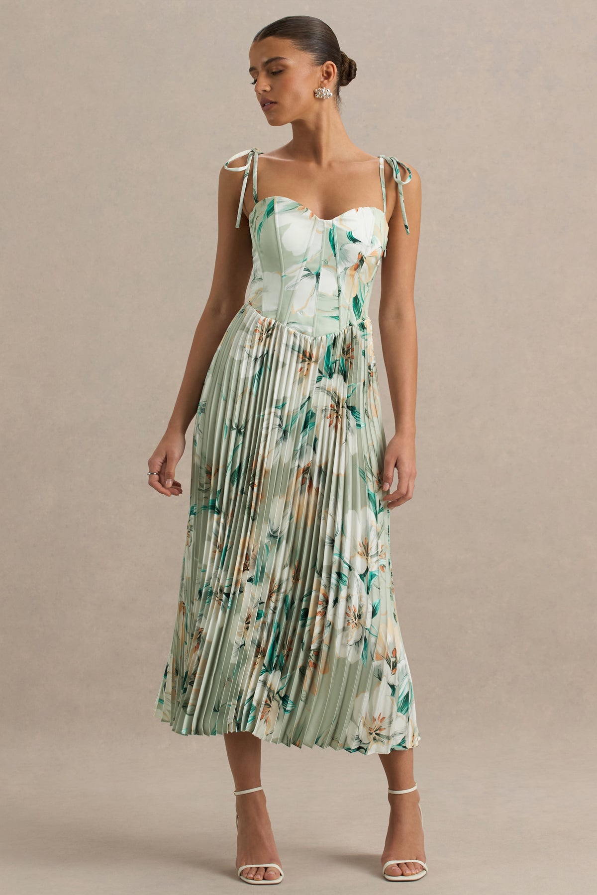 Floral Green Midi Party Dress Peyton Green Floral Print Satin Sweetheart-Neck Midi Dress With Floral Green Midi Party Dress Peyton Green Floral Print Satin Sweetheart-Neck Midi Dress With