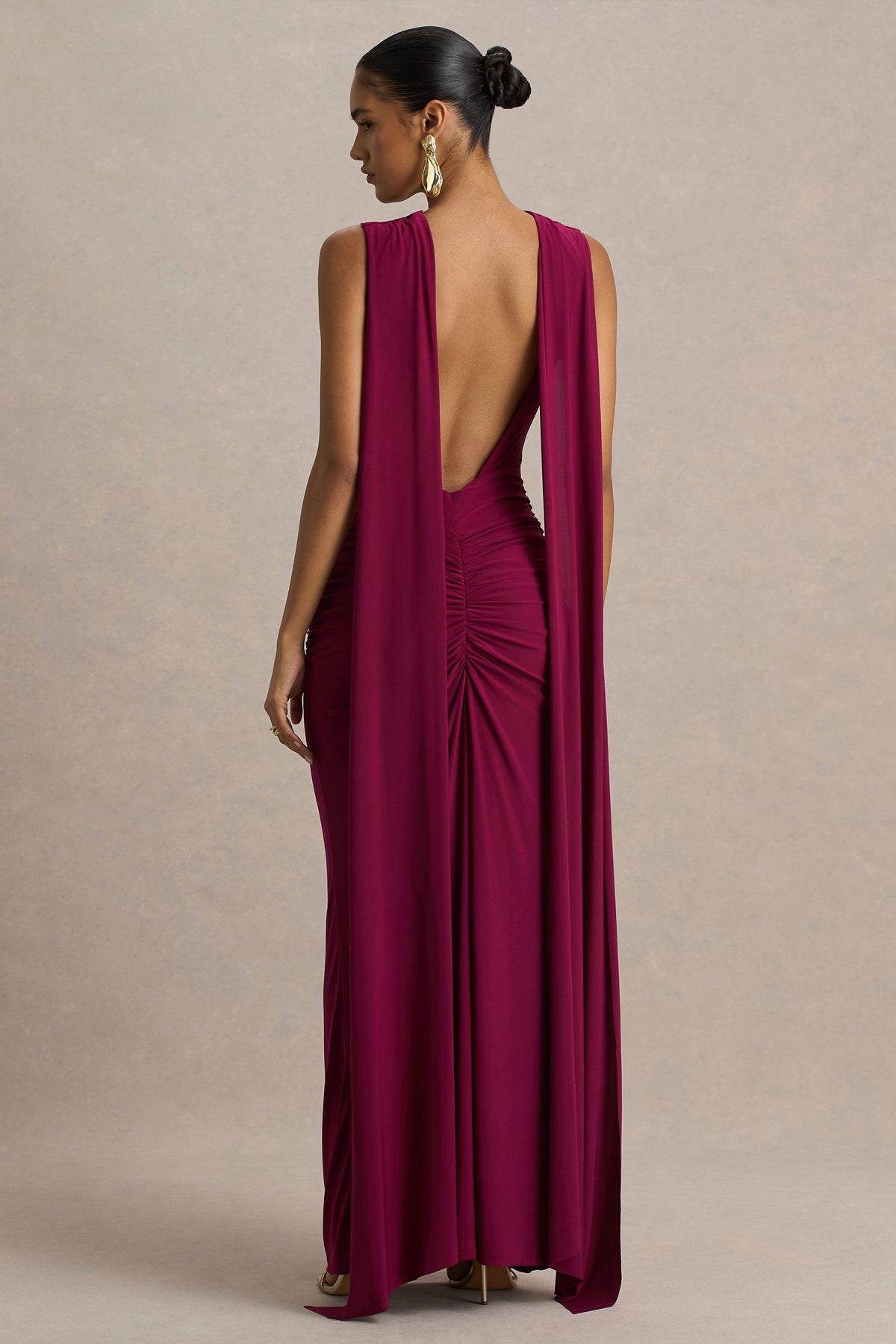 Premiere | Burgundy Boat-Neck Maxi Dress with Open-Back and Cape-Sleeves - UK 10 Berry Premiere | Burgundy Boat-Neck Maxi Dress with Open-Back and Cape-Sleeves - UK 10 Berry
