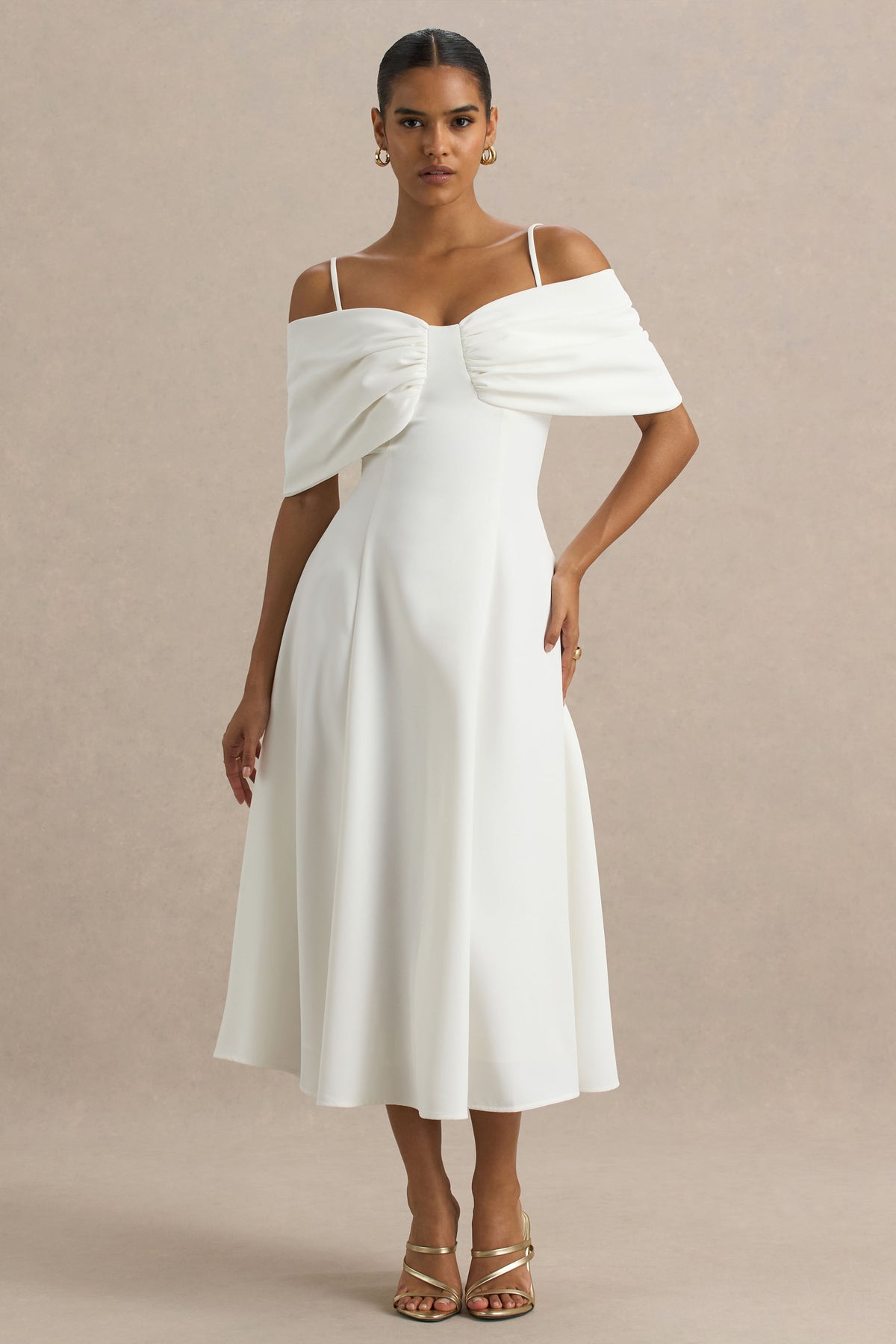 Hettie White Short-Sleeve Bardot Midi Dress With Bow Detail Club L London - USA Hettie White Short-Sleeve Bardot Midi Dress With Bow Detail Club L London - USA