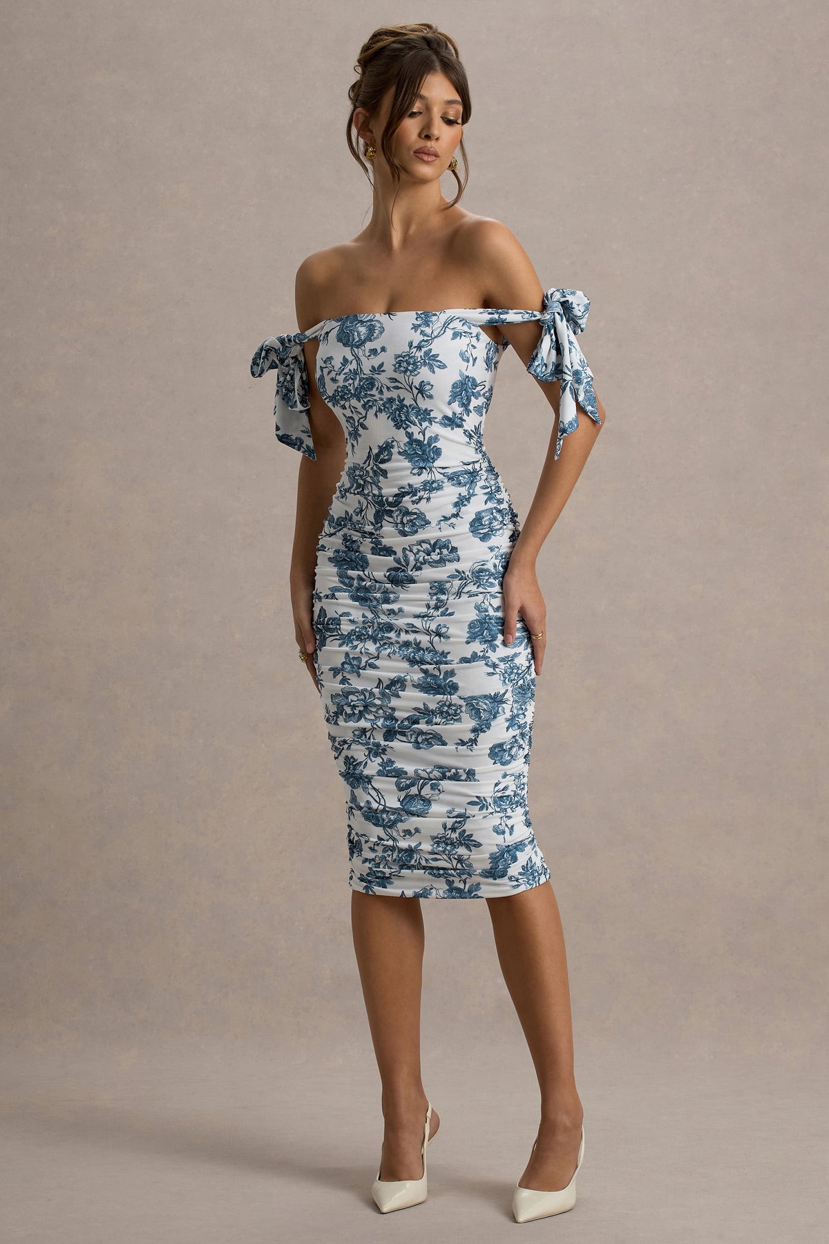 Citrus | BLUE Porcelain Print Bardot Bodycon Midi Dress With Bow Sleeves - UK 6 BLUE Porcelain Print Citrus | BLUE Porcelain Print Bardot Bodycon Midi Dress With Bow Sleeves - UK 6 BLUE Porcelain Print