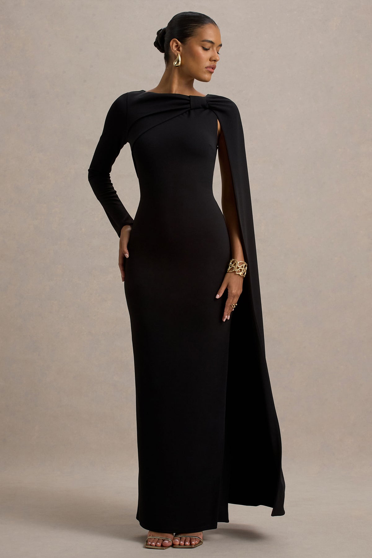 Frances Black High-Neck Maxi Dress With Cape Detail – Club L London
