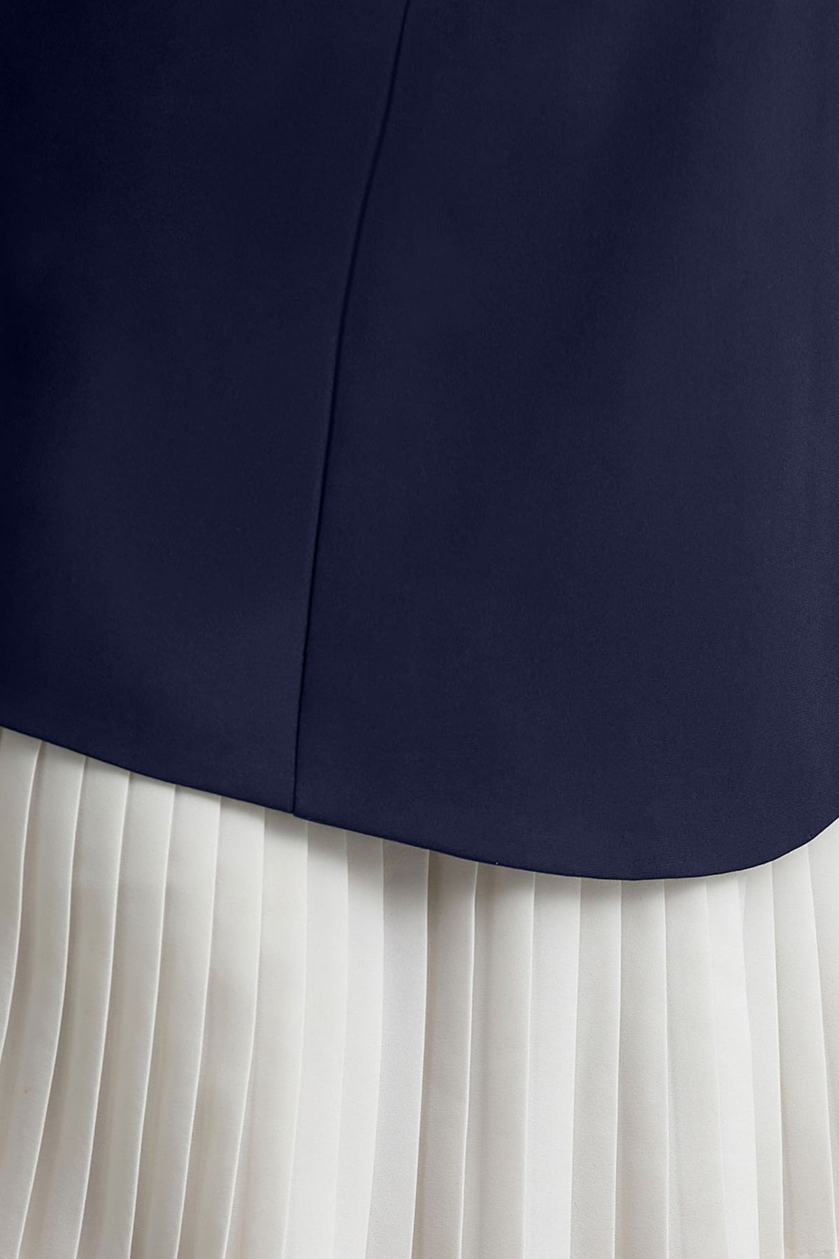 Lysette | Navy Sweetheart Long-Sleeve Stretch Mini Dress - UK 6 Navy Lysette | Navy Sweetheart Long-Sleeve Stretch Mini Dress - UK 6 Navy