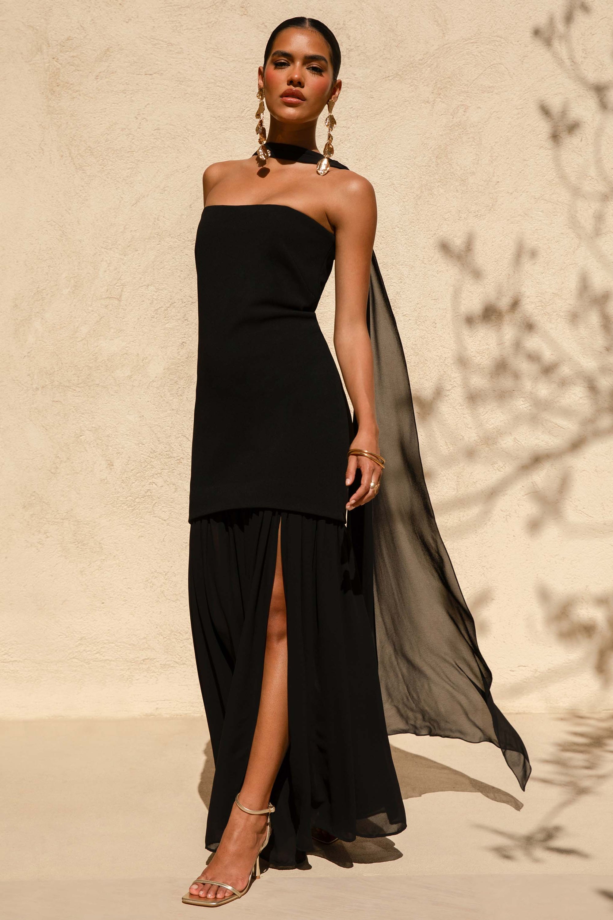 Kylie | Black High-Neck Maxi Dress With Chiffon Skirt – Club L London