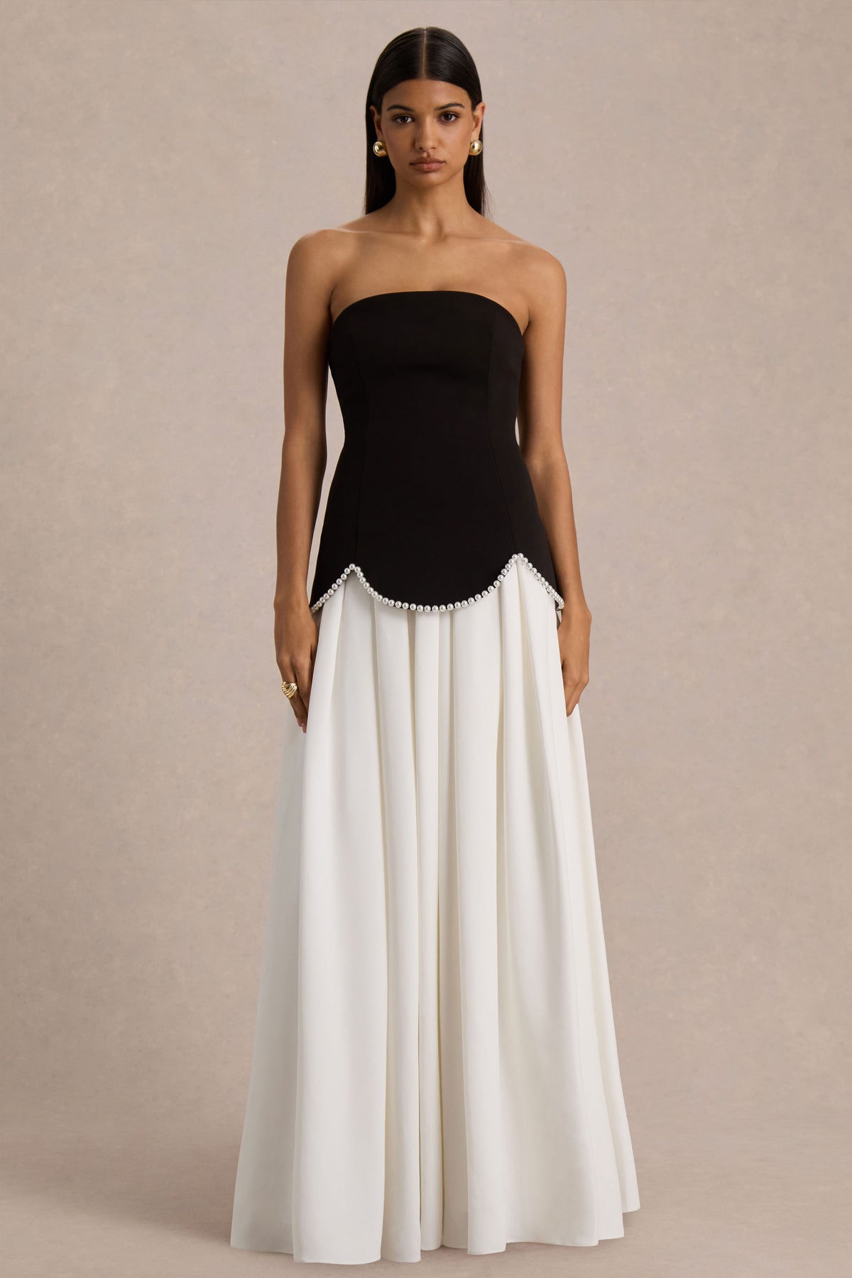 Wendy | Black And White Maxi Dress With Drop-Waist And Pearl Embellishment - UK 16 Black And White Wendy | Black And White Maxi Dress With Drop-Waist And Pearl Embellishment - UK 16 Black And White