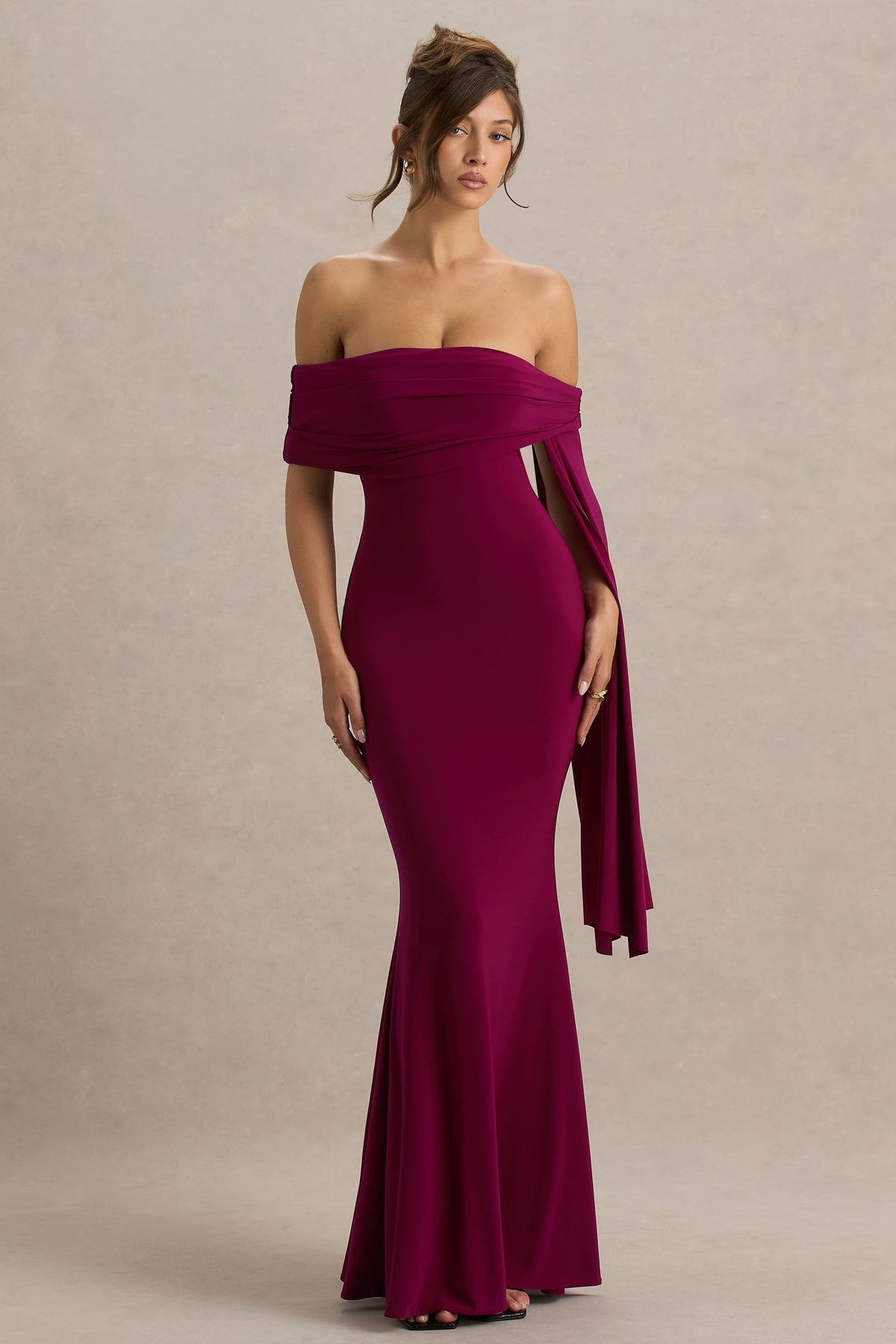 Saffina Burgundy Bardot-Neck Maxi Dress With Sash Detail Club L London - USA Saffina Burgundy Bardot-Neck Maxi Dress With Sash Detail Club L London - USA