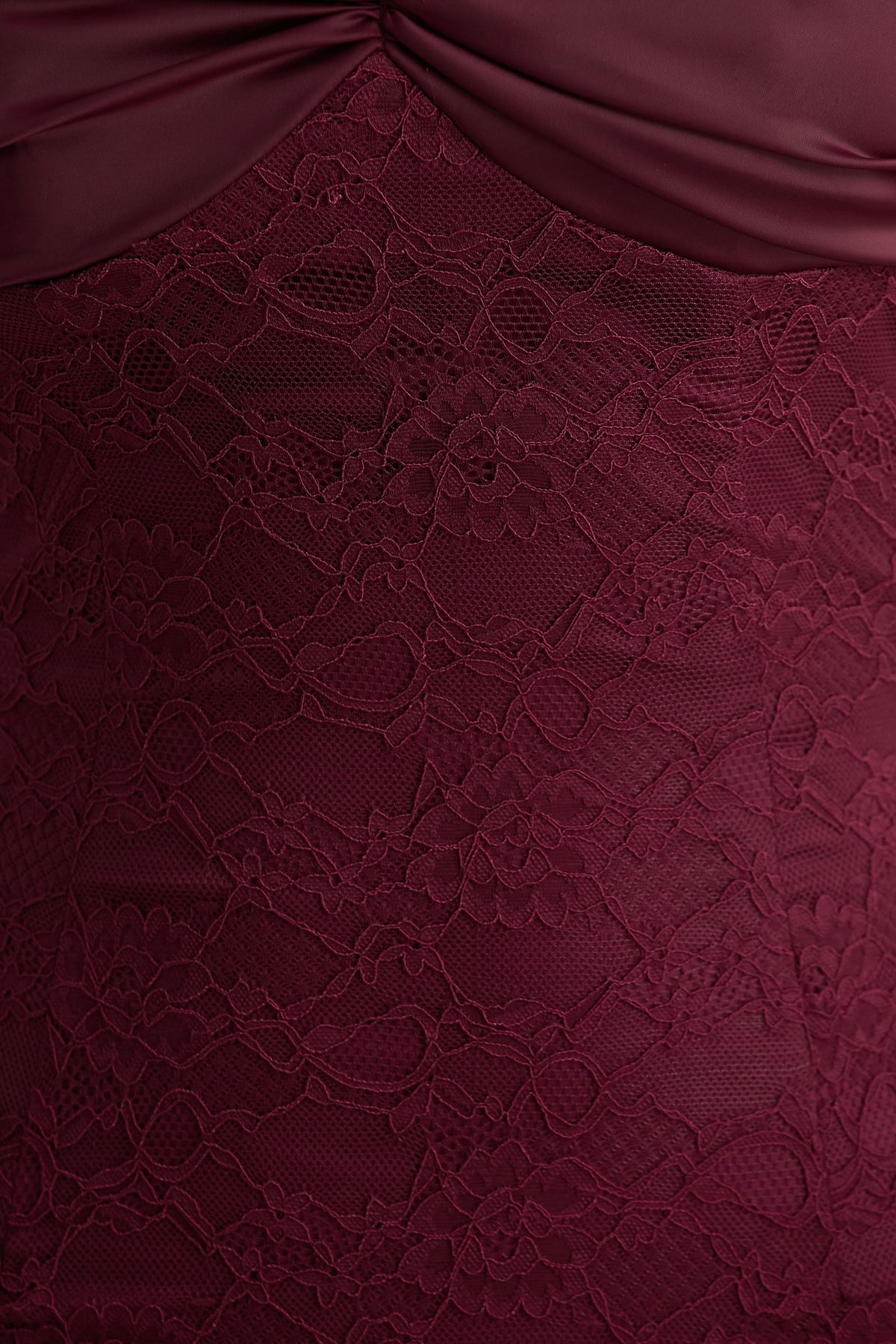 Juana | Burgundy Lace And Satin Sweetheart-Neck Satin Maxi Dress - UK 16 berry Juana | Burgundy Lace And Satin Sweetheart-Neck Satin Maxi Dress - UK 16 berry