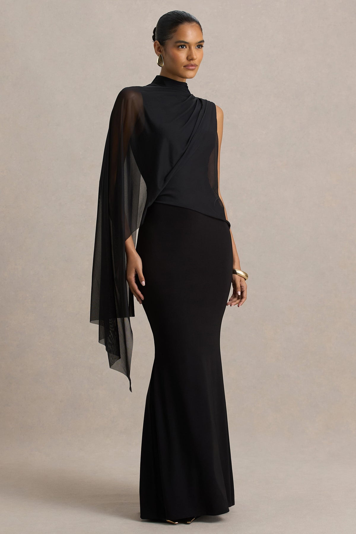 Amour Black High-Neck Maxi Dress With Cape Sleeve Detail – Club L