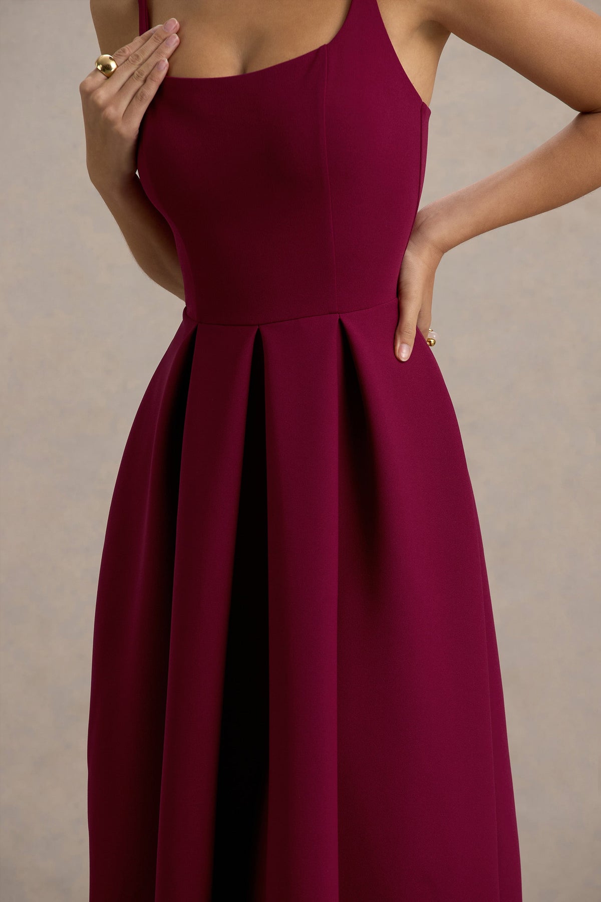 Bambina Burgundy Scoop-Neck Pleated Maxi Dress Club L London - USA Bambina Burgundy Scoop-Neck Pleated Maxi Dress Club L London - USA