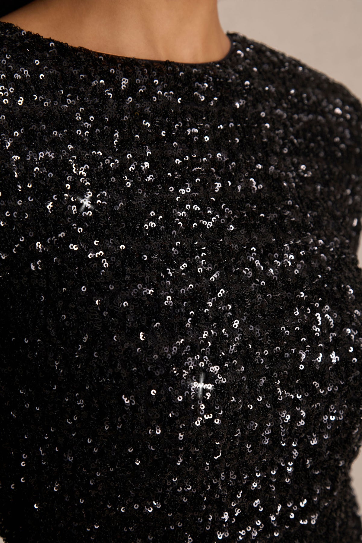 Mercedes | Black Sequin Boat-Neck Mini Dress With Draped Detail And Open Back - UK 16 Black Mercedes | Black Sequin Boat-Neck Mini Dress With Draped Detail And Open Back - UK 16 Black