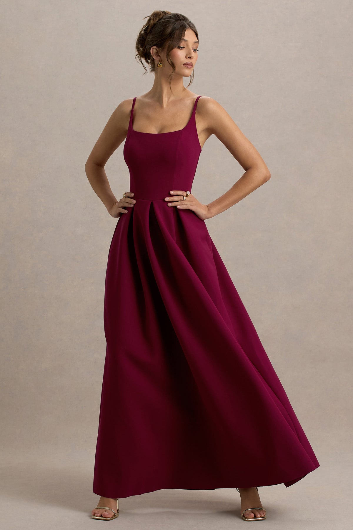 Bambina Burgundy Scoop-Neck Pleated Maxi Dress Club L London - USA Bambina Burgundy Scoop-Neck Pleated Maxi Dress Club L London - USA