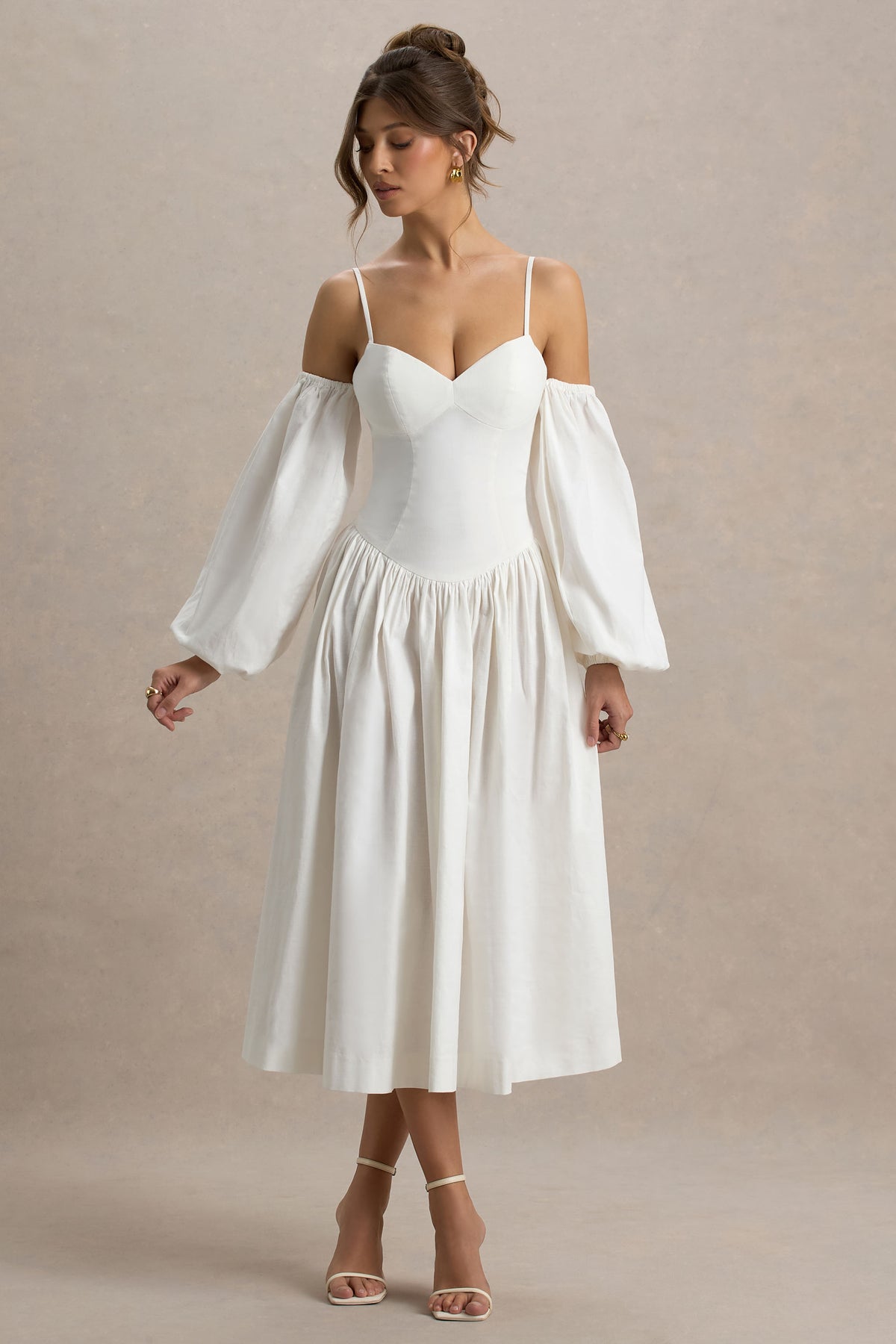 Macie Cream Sweetheart Midi Dress With Balloon Sleeves Club L London - USA Macie Cream Sweetheart Midi Dress With Balloon Sleeves Club L London - USA