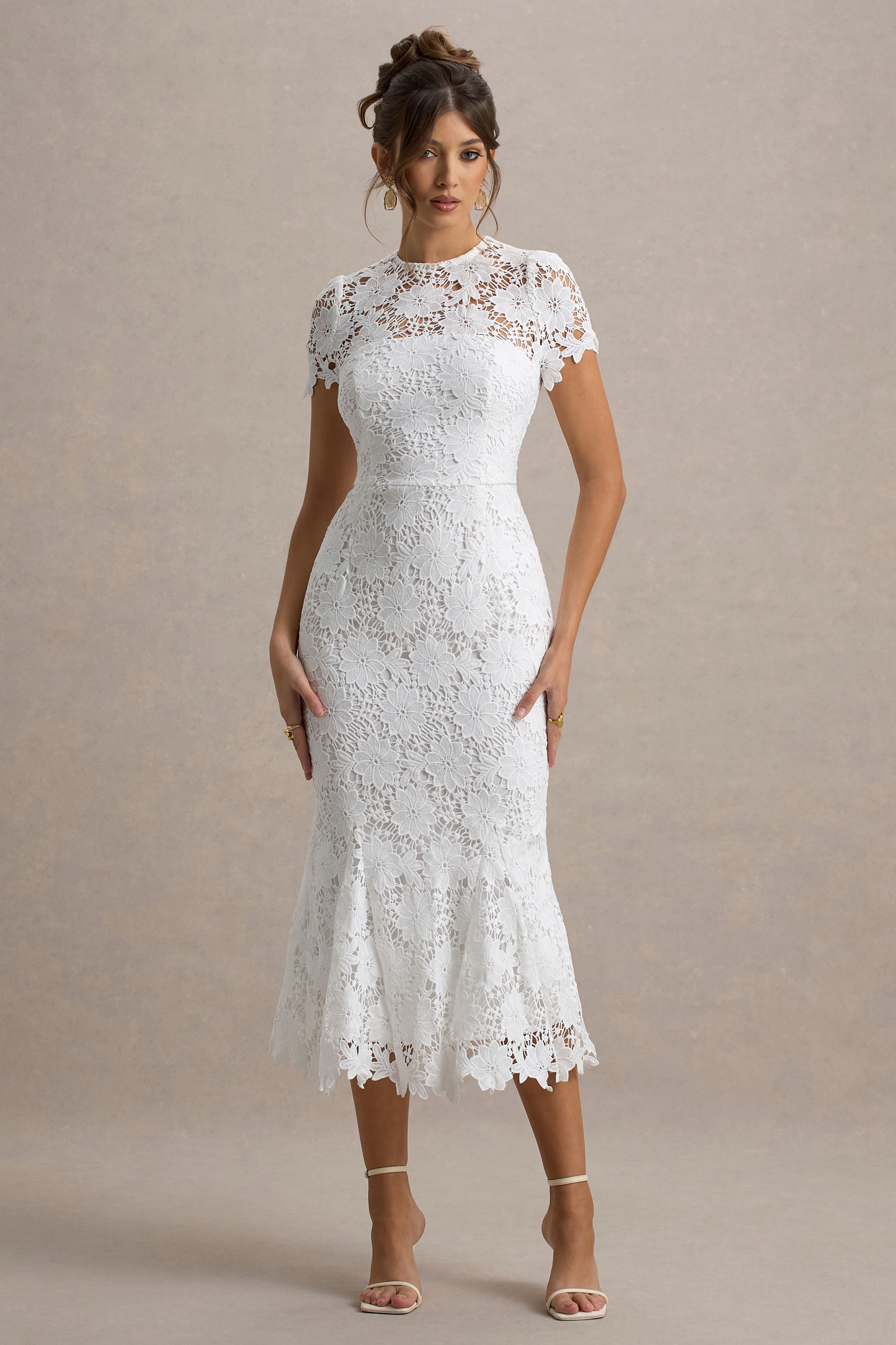 Clarissa | White Lace Crew-Neck Short-Sleeve Midi Dress – Club L