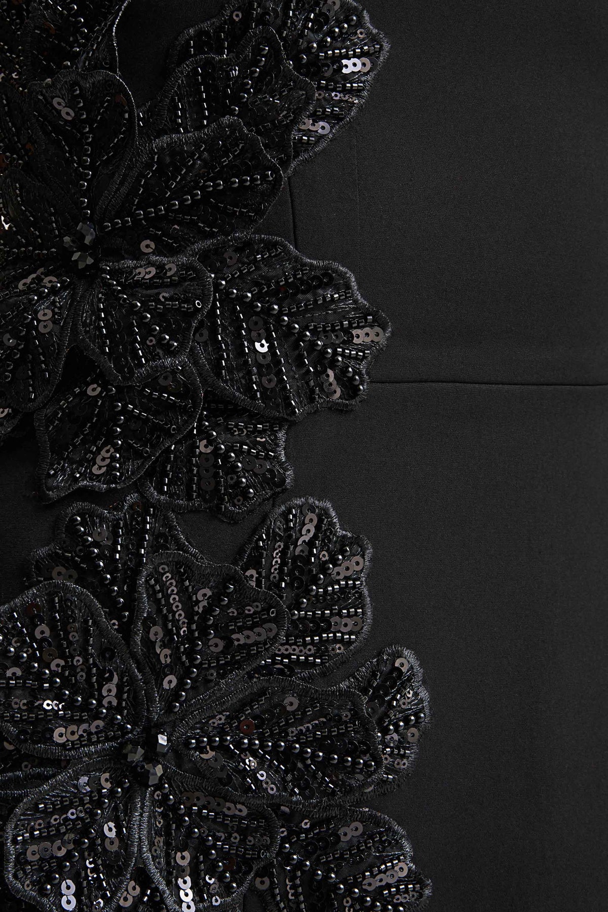 uploaded_image_4_7tqcc