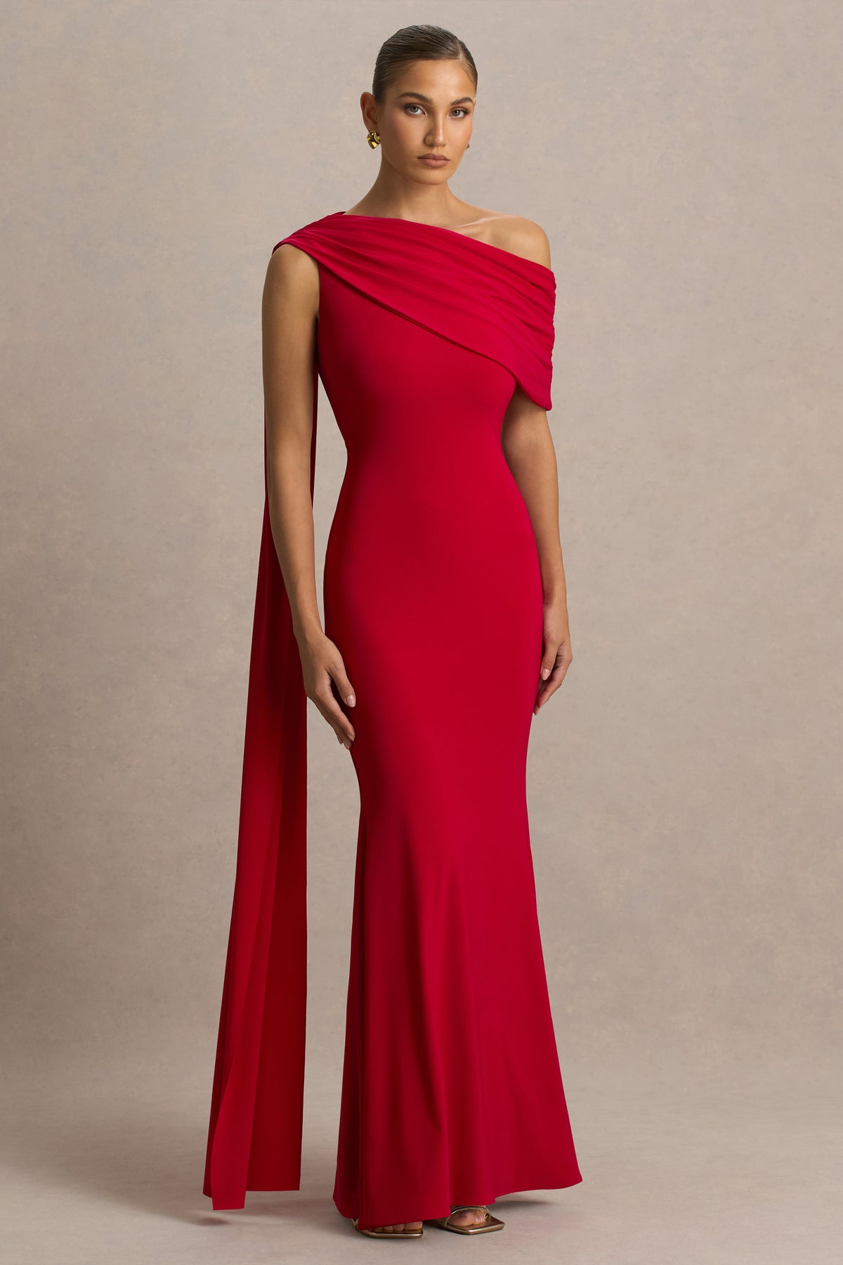 Zendaya Red Asymmetric-Neck Fishtail Maxi Dress With Sash Club L London - USA Zendaya Red Asymmetric-Neck Fishtail Maxi Dress With Sash Club L London - USA