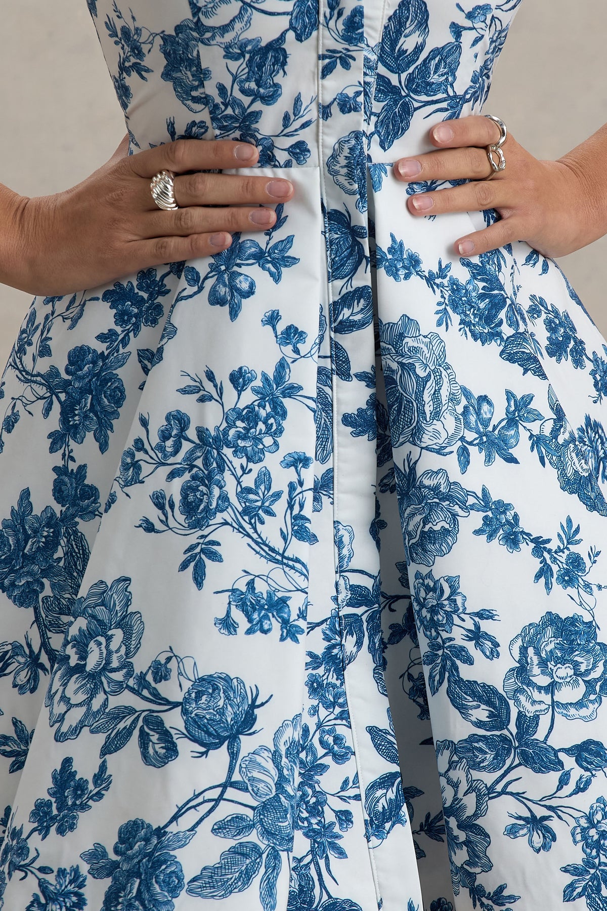 Paulie Blue Porcelain Print Poplin Skater Mini Dress Club L London - USA Paulie Blue Porcelain Print Poplin Skater Mini Dress Club L London - USA
