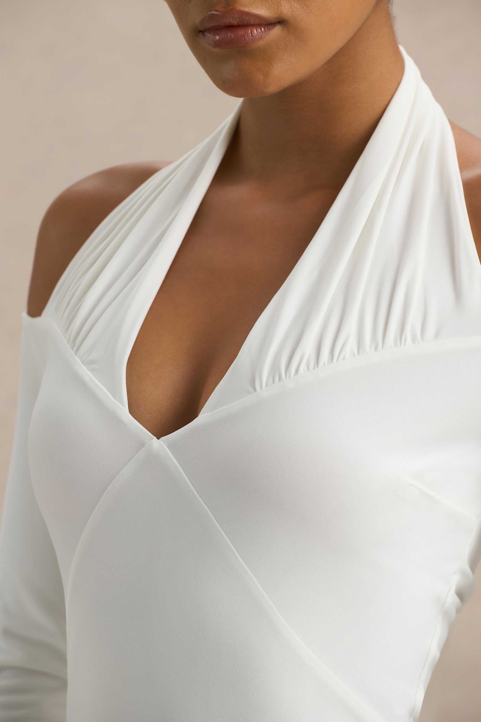 club l halter neck maxi dress Steph | White Halter-Neck Tailored Maxi Dress Club L London