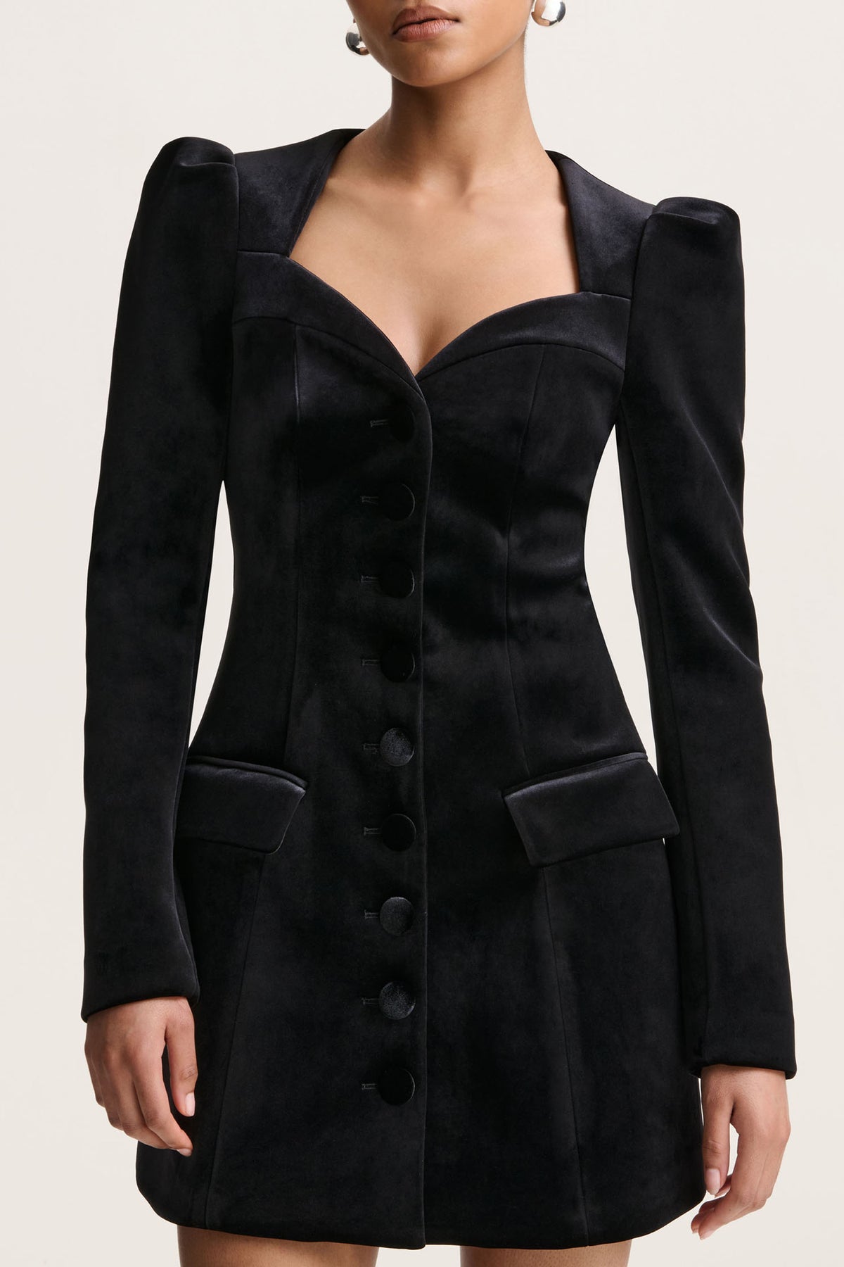 uploaded_image_4_qy86m