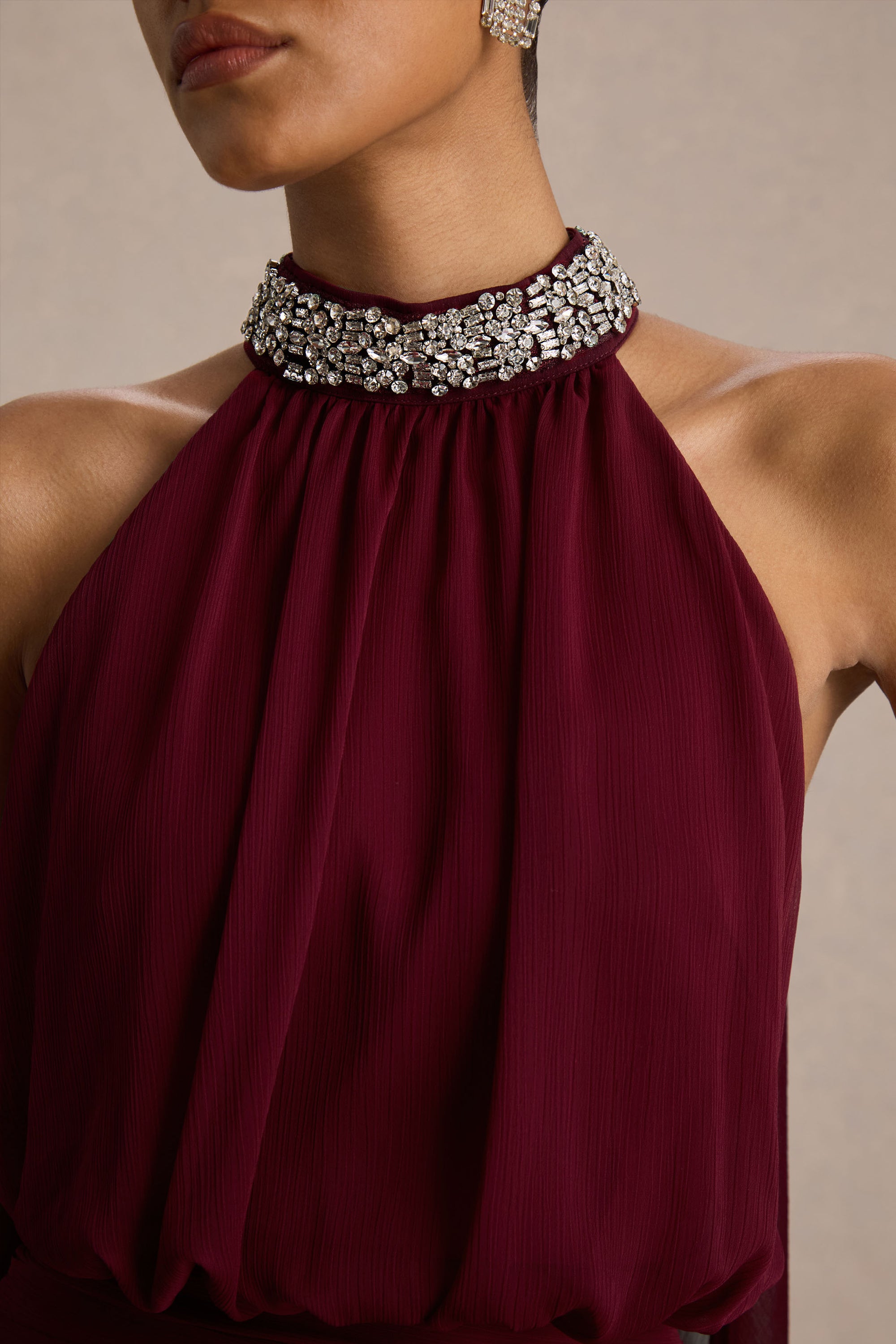 silver and burgundy dress Elegant burgundy dress with shimmering silver embroidery